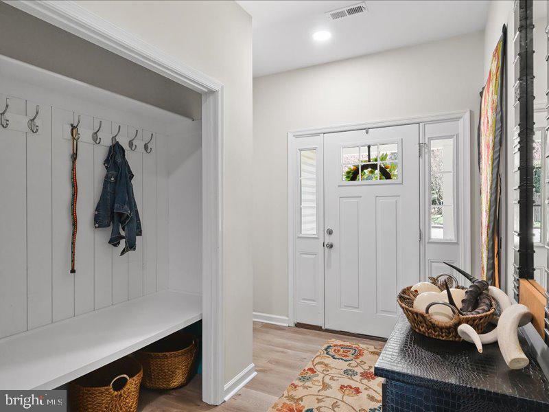 712 S BLUE RIDGE AVE, CULPEPER, Virginia 22701, 4 Bedrooms Bedrooms, ,3 BathroomsBathrooms,Residential,712 S BLUE RIDGE AVE,VACU2013090 MLS # VACU2013090