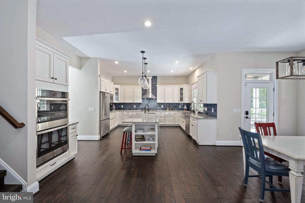 11004 SHERIDAN DR, SPOTSYLVANIA, Virginia 22551, 5 Bedrooms Bedrooms, ,5 BathroomsBathrooms,Residential,11004 SHERIDAN DR,VASP2040266 MLS # VASP2040266