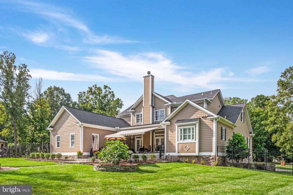 11004 SHERIDAN DR, SPOTSYLVANIA, Virginia 22551, 5 Bedrooms Bedrooms, ,5 BathroomsBathrooms,Residential,11004 SHERIDAN DR,VASP2040266 MLS # VASP2040266