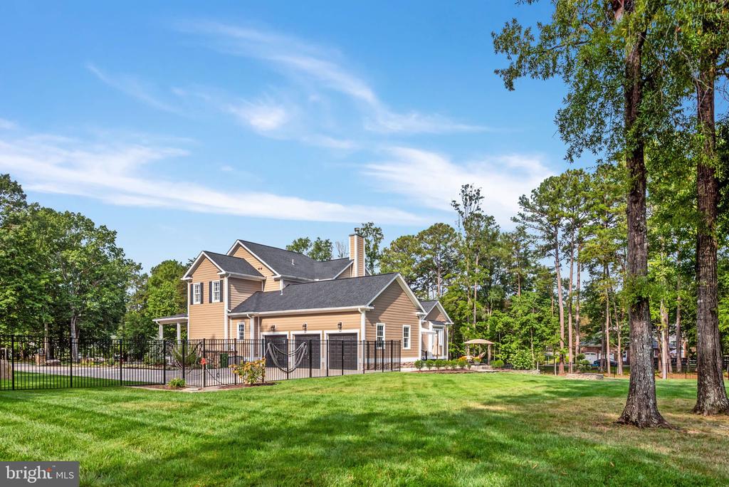 11004 SHERIDAN DR, SPOTSYLVANIA, Virginia 22551, 5 Bedrooms Bedrooms, ,5 BathroomsBathrooms,Residential,11004 SHERIDAN DR,VASP2040266 MLS # VASP2040266