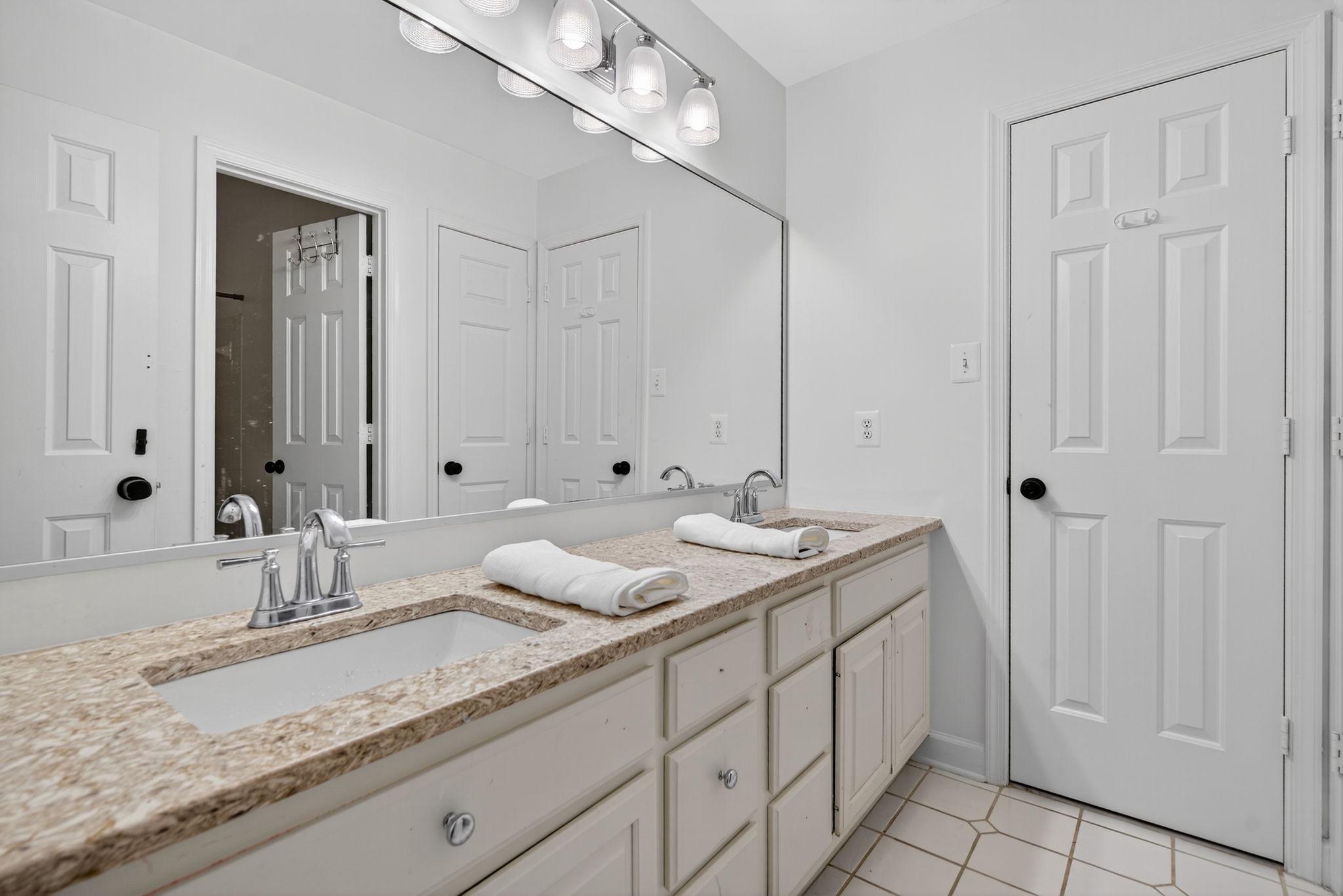 7534 CANNONEER CT E, WARRENTON, Virginia 20186, 6 Bedrooms Bedrooms, ,4 BathroomsBathrooms,Residential,7534 CANNONEER CT E,VAFQ2021306 MLS # VAFQ2021306 7534 CANNONEER CT E, WARRENTON, Virginia 20186, 6 Bedrooms Bedrooms, ,4 BathroomsBathrooms,Residential,7534 CANNONEER CT E,VAFQ2021306 MLS # VAFQ2021306