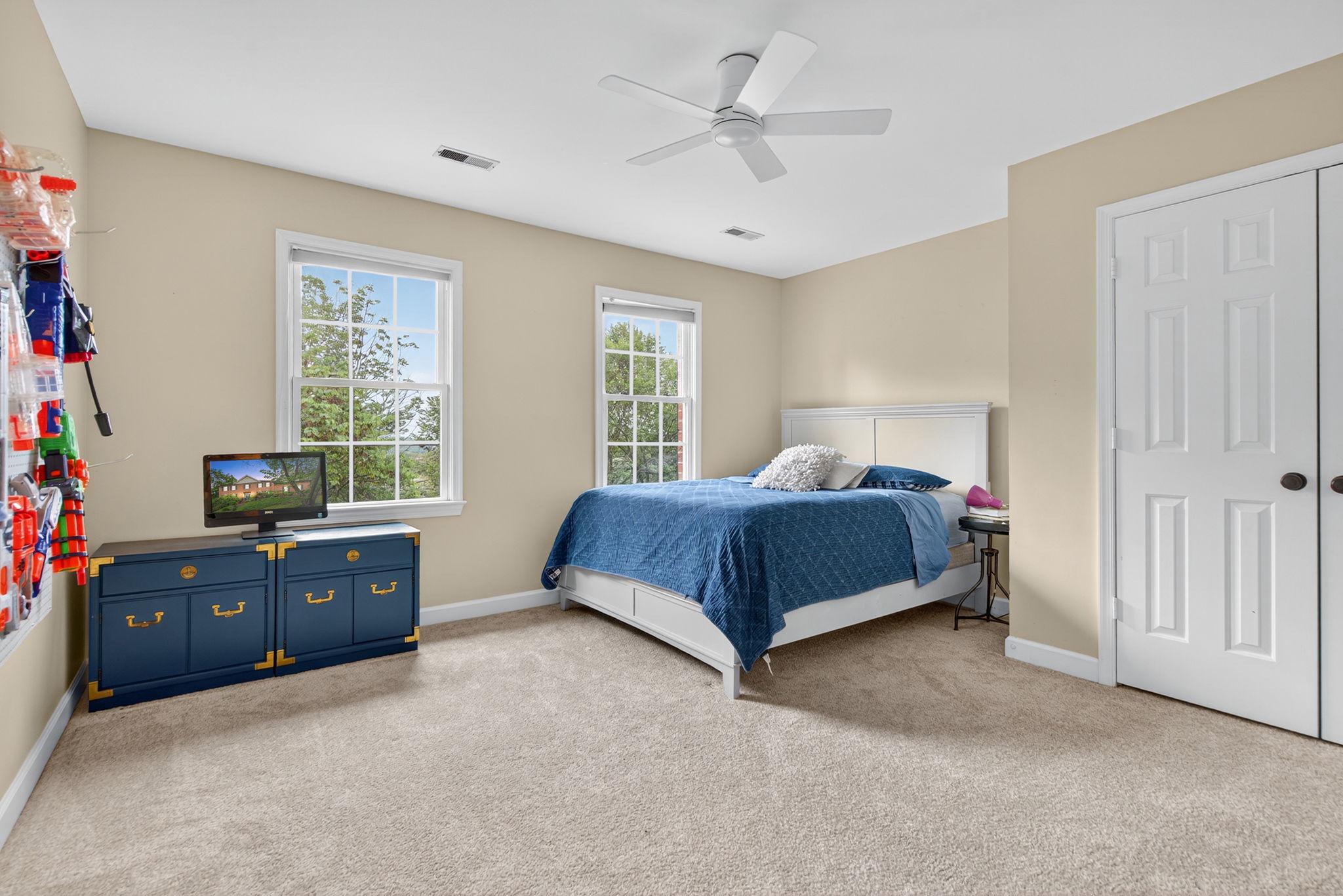 7534 CANNONEER CT E, WARRENTON, Virginia 20186, 6 Bedrooms Bedrooms, ,4 BathroomsBathrooms,Residential,7534 CANNONEER CT E,VAFQ2021306 MLS # VAFQ2021306 7534 CANNONEER CT E, WARRENTON, Virginia 20186, 6 Bedrooms Bedrooms, ,4 BathroomsBathrooms,Residential,7534 CANNONEER CT E,VAFQ2021306 MLS # VAFQ2021306