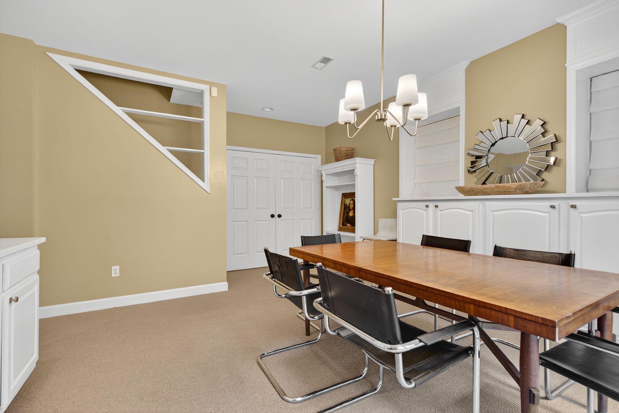 7534 CANNONEER CT E, WARRENTON, Virginia 20186, 6 Bedrooms Bedrooms, ,4 BathroomsBathrooms,Residential,7534 CANNONEER CT E,VAFQ2021306 MLS # VAFQ2021306 7534 CANNONEER CT E, WARRENTON, Virginia 20186, 6 Bedrooms Bedrooms, ,4 BathroomsBathrooms,Residential,7534 CANNONEER CT E,VAFQ2021306 MLS # VAFQ2021306