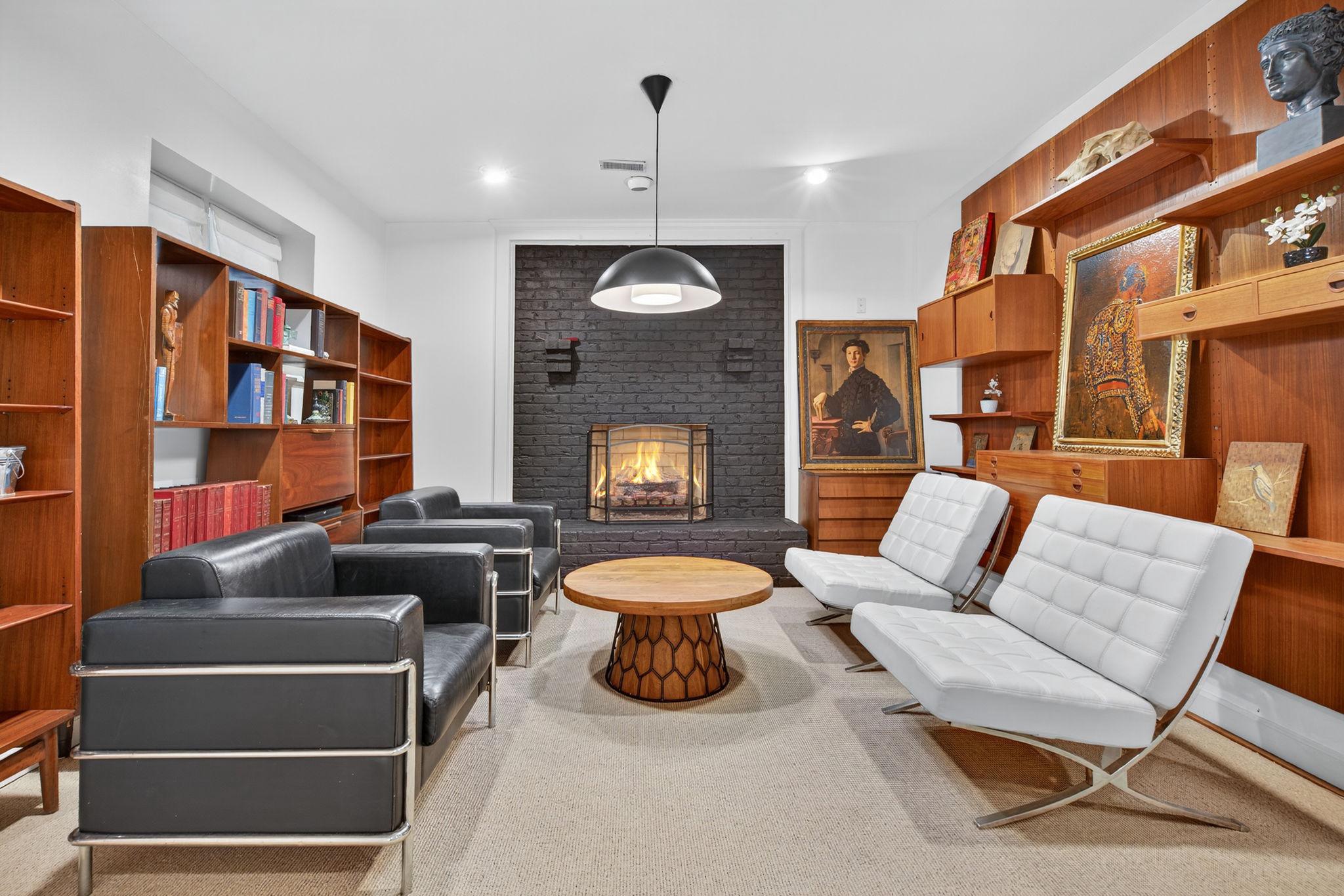 7534 CANNONEER CT E, WARRENTON, Virginia 20186, 6 Bedrooms Bedrooms, ,4 BathroomsBathrooms,Residential,7534 CANNONEER CT E,VAFQ2021306 MLS # VAFQ2021306 7534 CANNONEER CT E, WARRENTON, Virginia 20186, 6 Bedrooms Bedrooms, ,4 BathroomsBathrooms,Residential,7534 CANNONEER CT E,VAFQ2021306 MLS # VAFQ2021306