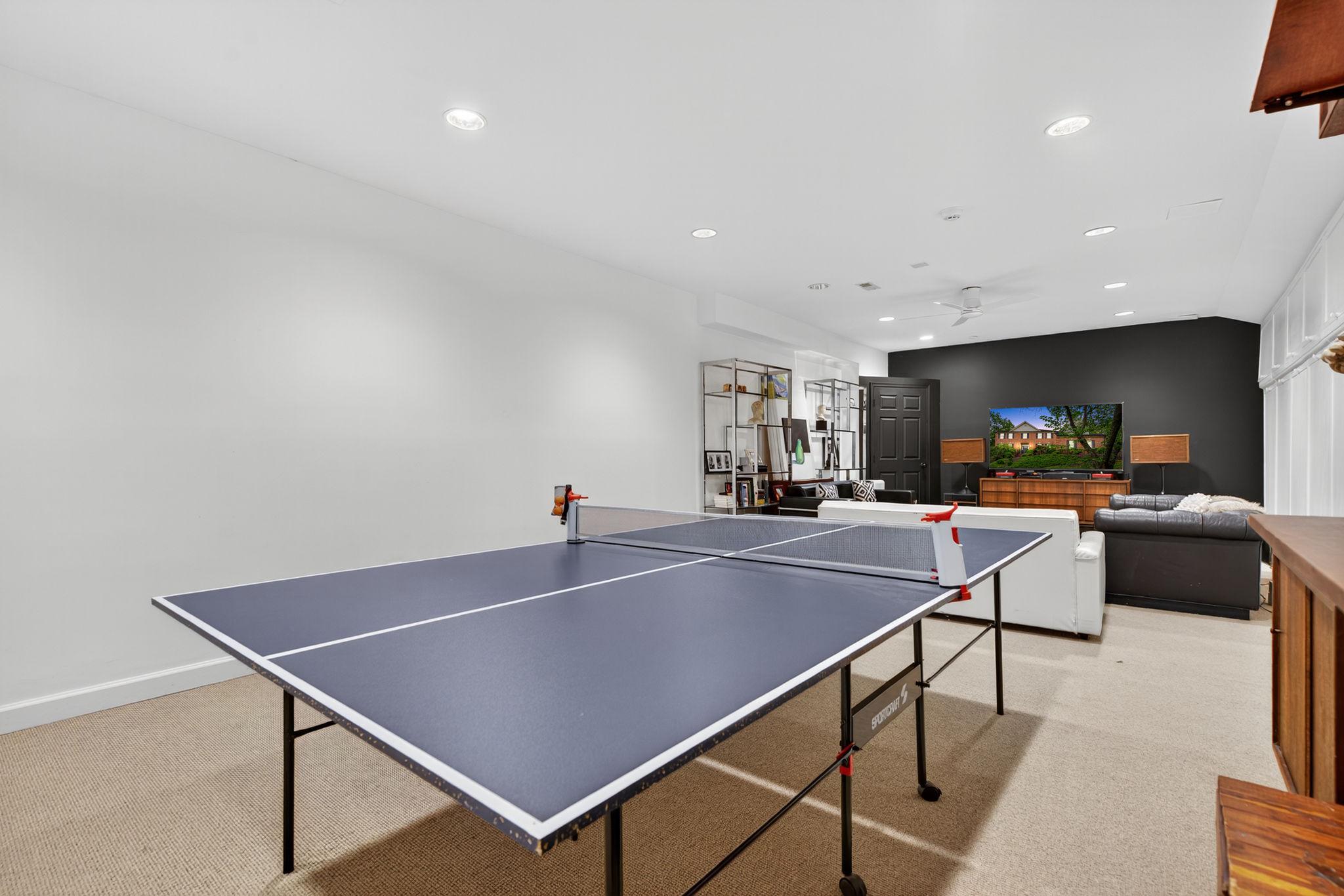 7534 CANNONEER CT E, WARRENTON, Virginia 20186, 6 Bedrooms Bedrooms, ,4 BathroomsBathrooms,Residential,7534 CANNONEER CT E,VAFQ2021306 MLS # VAFQ2021306 7534 CANNONEER CT E, WARRENTON, Virginia 20186, 6 Bedrooms Bedrooms, ,4 BathroomsBathrooms,Residential,7534 CANNONEER CT E,VAFQ2021306 MLS # VAFQ2021306