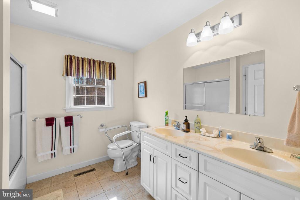 2143 MILL CREEK RD, LURAY, Virginia 22835, 4 Bedrooms Bedrooms, ,2 BathroomsBathrooms,Residential,2143 MILL CREEK RD,VAPA2006264 MLS # VAPA2006264 2143 MILL CREEK RD, LURAY, Virginia 22835, 4 Bedrooms Bedrooms, ,2 BathroomsBathrooms,Residential,2143 MILL CREEK RD,VAPA2006264 MLS # VAPA2006264