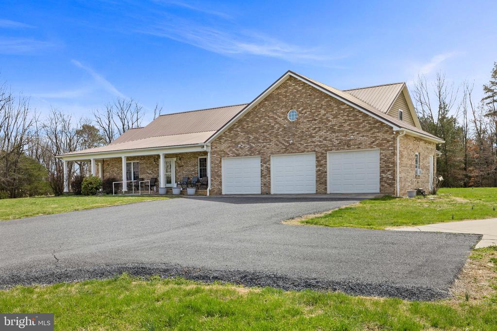 2143 MILL CREEK RD, LURAY, Virginia 22835, 4 Bedrooms Bedrooms, ,2 BathroomsBathrooms,Residential,2143 MILL CREEK RD,VAPA2006264 MLS # VAPA2006264 2143 MILL CREEK RD, LURAY, Virginia 22835, 4 Bedrooms Bedrooms, ,2 BathroomsBathrooms,Residential,2143 MILL CREEK RD,VAPA2006264 MLS # VAPA2006264