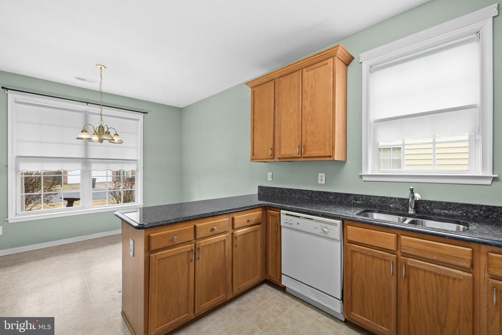 6611 TWIN CEDARS CT, FREDERICKSBURG, Virginia 22407, 3 Bedrooms Bedrooms, ,2 BathroomsBathrooms,Residential,6611 TWIN CEDARS CT,VASP2040658 MLS # VASP2040658