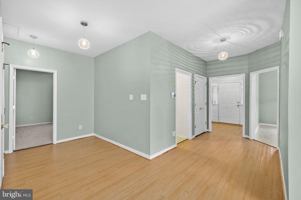 6611 TWIN CEDARS CT, FREDERICKSBURG, Virginia 22407, 3 Bedrooms Bedrooms, ,2 BathroomsBathrooms,Residential,6611 TWIN CEDARS CT,VASP2040658 MLS # VASP2040658