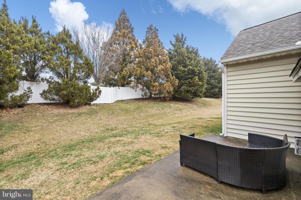 6611 TWIN CEDARS CT, FREDERICKSBURG, Virginia 22407, 3 Bedrooms Bedrooms, ,2 BathroomsBathrooms,Residential,6611 TWIN CEDARS CT,VASP2040658 MLS # VASP2040658