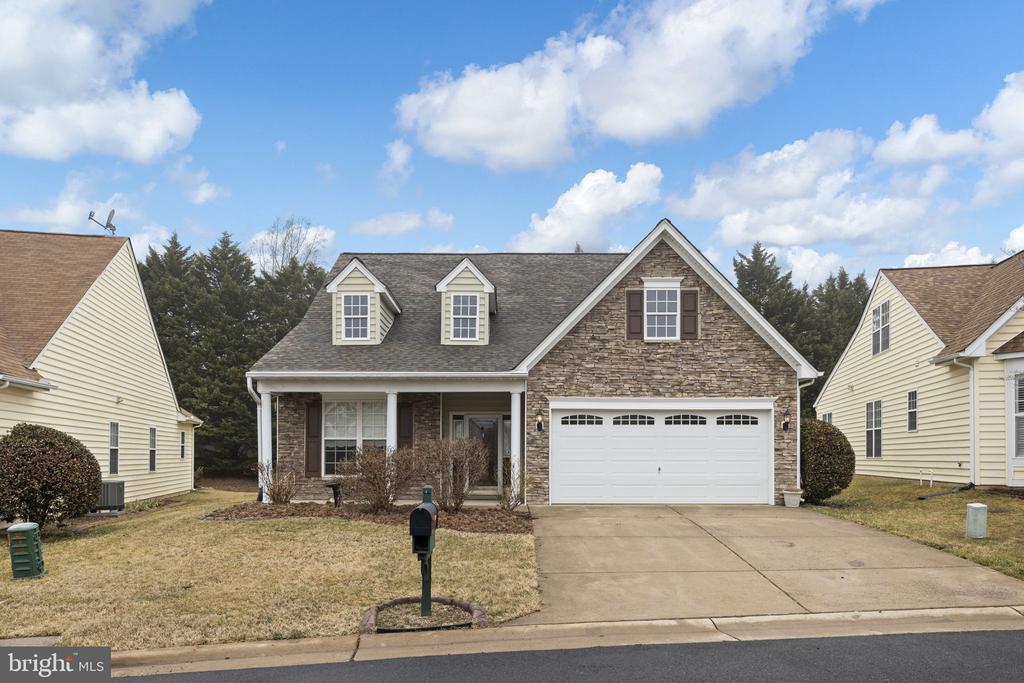 6611 TWIN CEDARS CT, FREDERICKSBURG, Virginia 22407, 3 Bedrooms Bedrooms, ,2 BathroomsBathrooms,Residential,6611 TWIN CEDARS CT,VASP2040658 MLS # VASP2040658