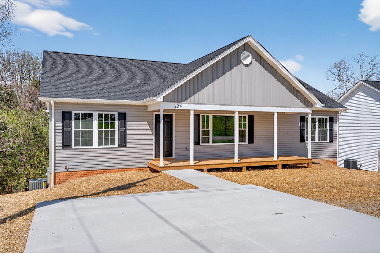 254 LOCUSTDALE LOOP, SHENANDOAH, Virginia 22849, 3 Bedrooms Bedrooms, ,2 BathroomsBathrooms,Residential,254 LOCUSTDALE LOOP,VAPA2006256 MLS # VAPA2006256