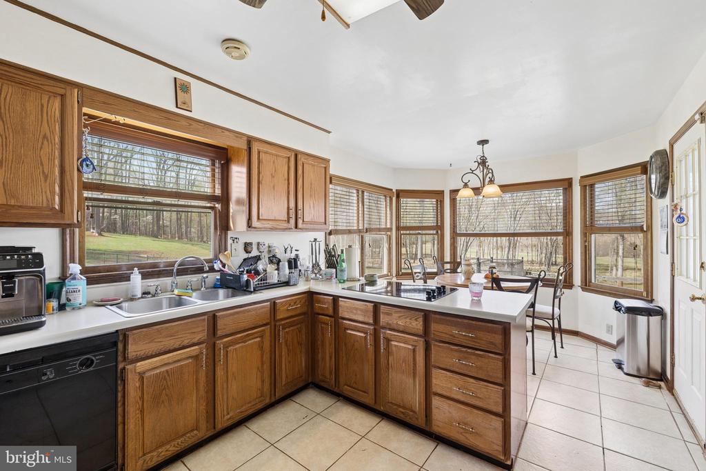 19050 MONTEITH FARM RD, GORDONSVILLE, Virginia 22942, 4 Bedrooms Bedrooms, ,2 BathroomsBathrooms,Residential,19050 MONTEITH FARM RD,VAOR2013714 MLS # VAOR2013714