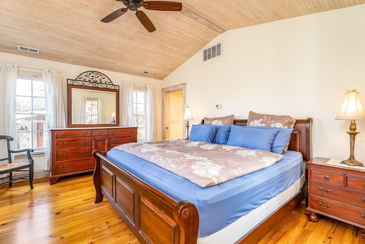 304 BIG VALLEY LN, MOUNT SOLON, Virginia 22843, 3 Bedrooms Bedrooms, ,3 BathroomsBathrooms,Residential,304 BIG VALLEY LN,675132 MLS # 675132