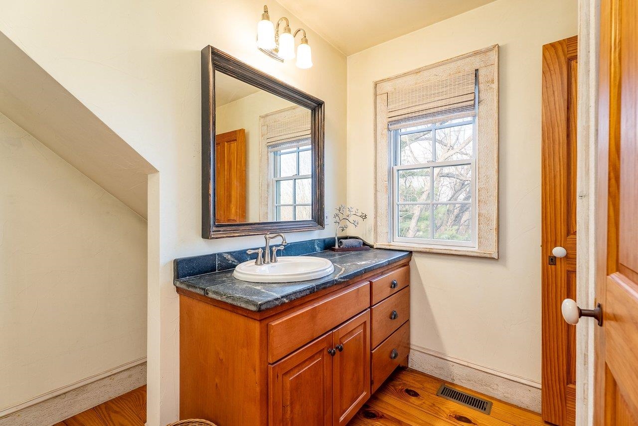 304 BIG VALLEY LN, MOUNT SOLON, Virginia 22843, 3 Bedrooms Bedrooms, ,3 BathroomsBathrooms,Residential,304 BIG VALLEY LN,675132 MLS # 675132