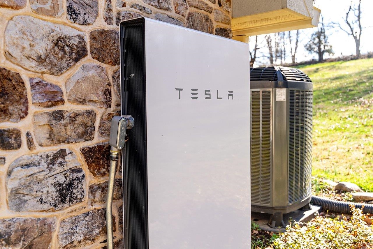 304 BIG VALLEY LN, MOUNT SOLON, Virginia 22843, 3 Bedrooms Bedrooms, ,3 BathroomsBathrooms,Residential,304 BIG VALLEY LN,675132 MLS # 675132