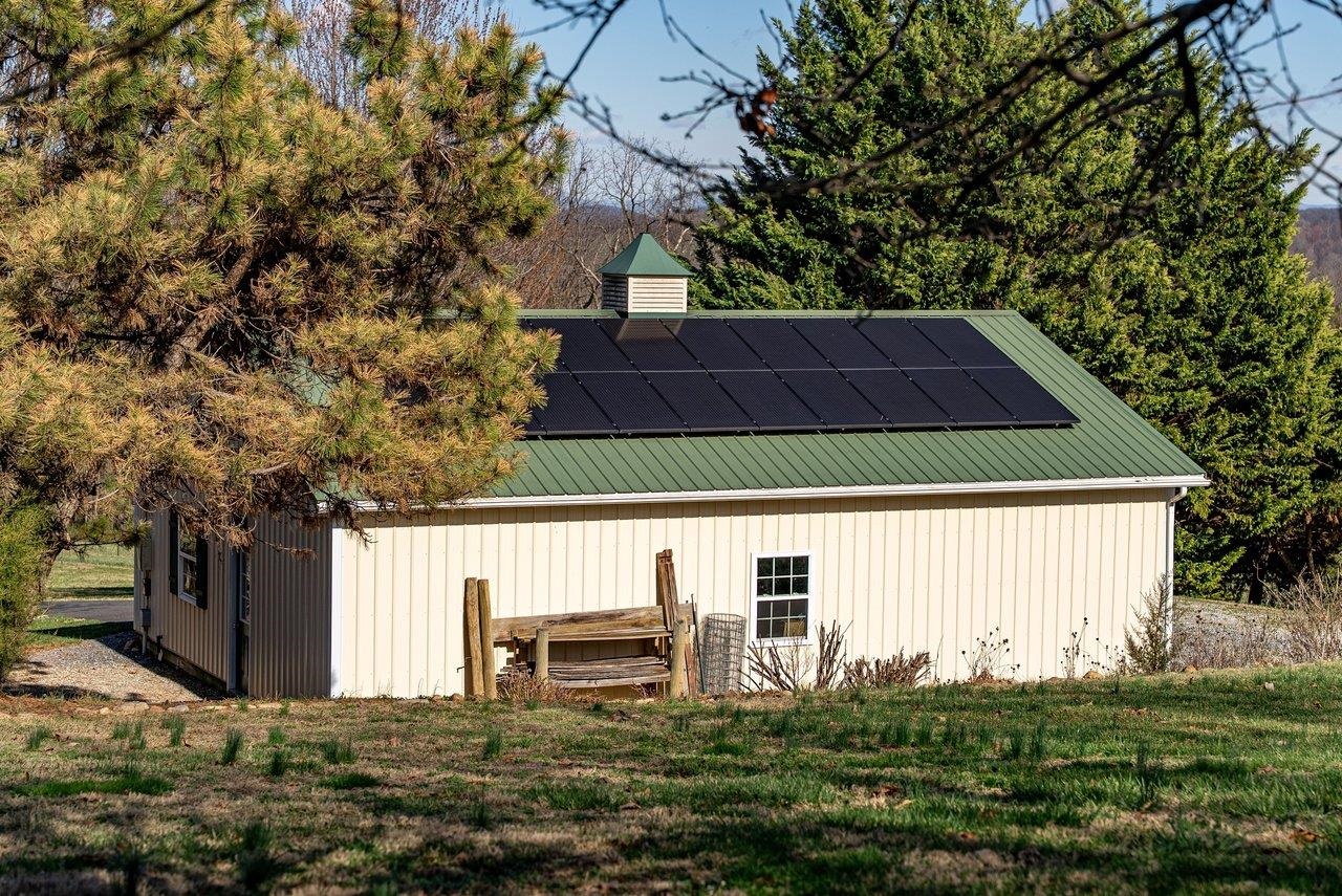 304 BIG VALLEY LN, MOUNT SOLON, Virginia 22843, 3 Bedrooms Bedrooms, ,3 BathroomsBathrooms,Residential,304 BIG VALLEY LN,675132 MLS # 675132