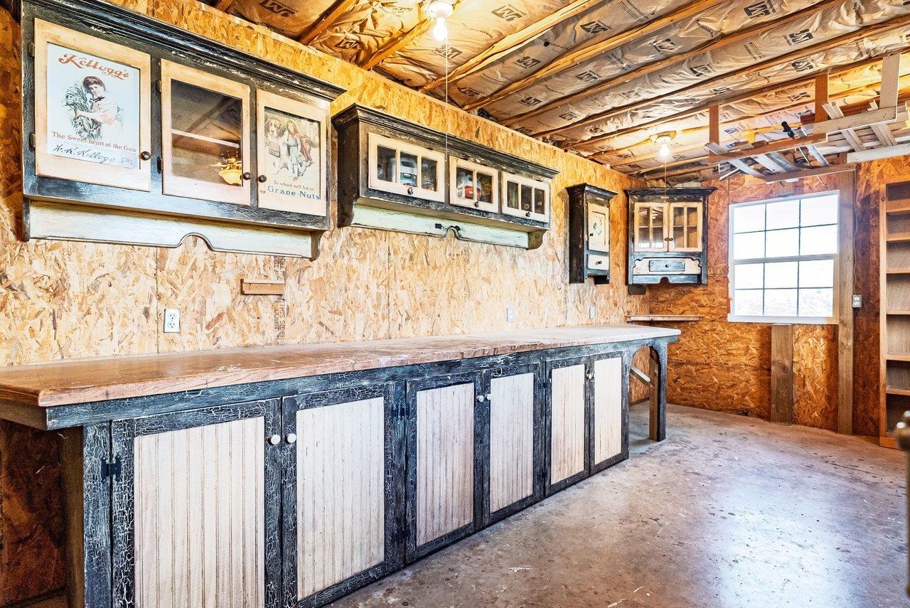 304 BIG VALLEY LN, MOUNT SOLON, Virginia 22843, 3 Bedrooms Bedrooms, ,3 BathroomsBathrooms,Residential,304 BIG VALLEY LN,675132 MLS # 675132