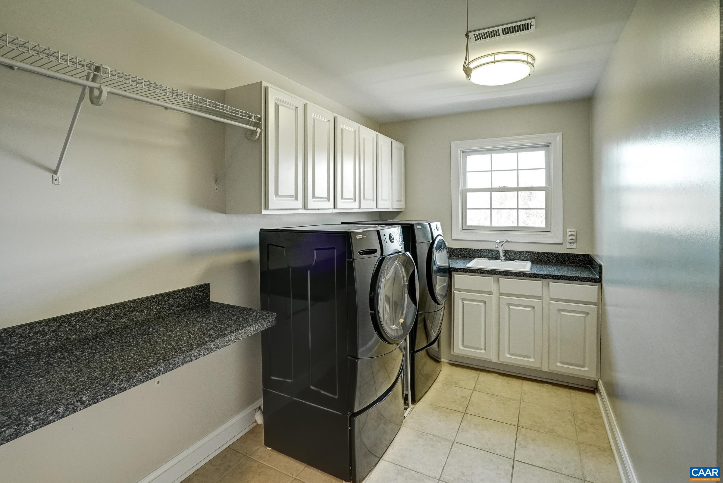 820 CARLYLE PL, CHARLOTTESVILLE, Virginia 22903, 5 Bedrooms Bedrooms, ,4 BathroomsBathrooms,Residential,820 CARLYLE PL,675306 MLS # 675306