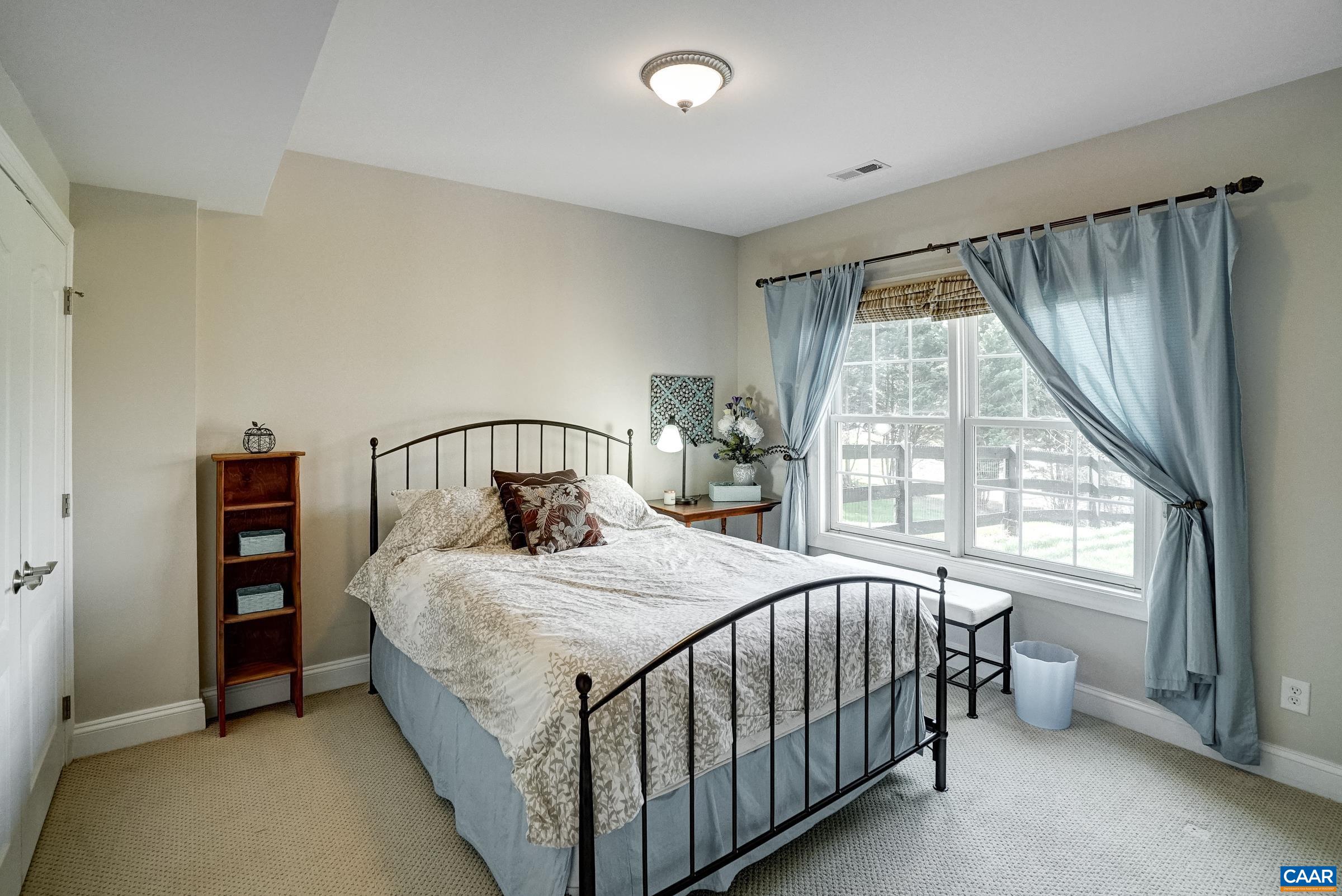 820 CARLYLE PL, CHARLOTTESVILLE, Virginia 22903, 5 Bedrooms Bedrooms, ,4 BathroomsBathrooms,Residential,820 CARLYLE PL,675306 MLS # 675306