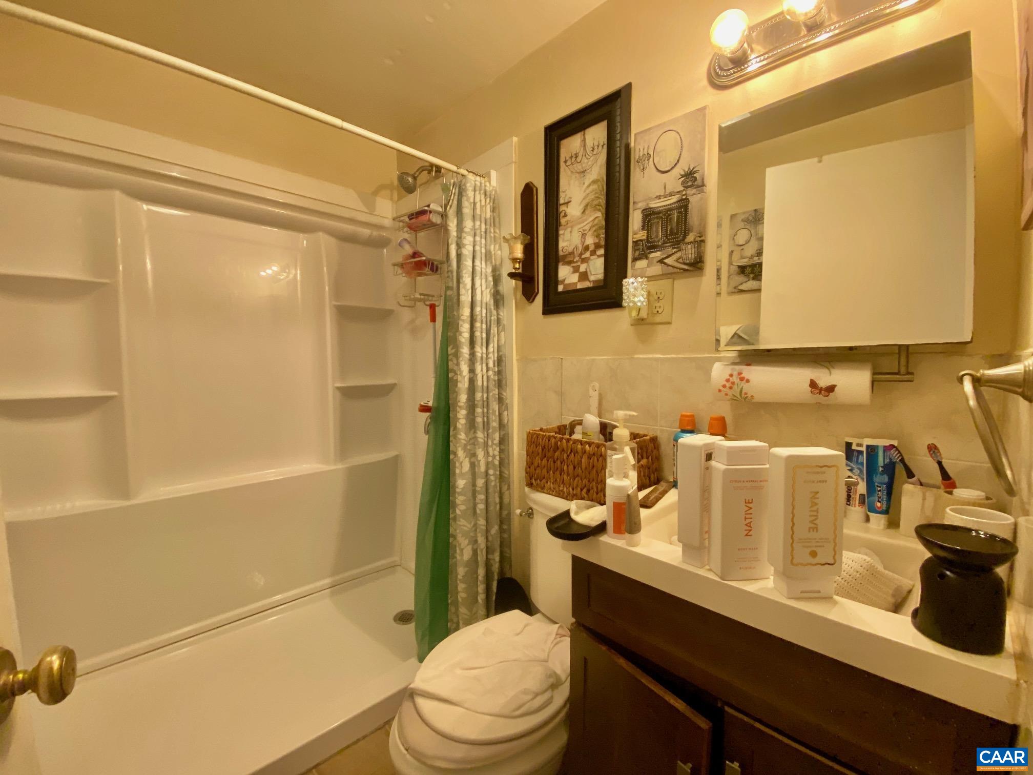 12031 BROWNTOWN RD, GORDONSVILLE, Virginia 22942, 3 Bedrooms Bedrooms, ,1 BathroomBathrooms,Residential,12031 BROWNTOWN RD,675362 MLS # 675362 12031 BROWNTOWN RD, GORDONSVILLE, Virginia 22942, 3 Bedrooms Bedrooms, ,1 BathroomBathrooms,Residential,12031 BROWNTOWN RD,675362 MLS # 675362