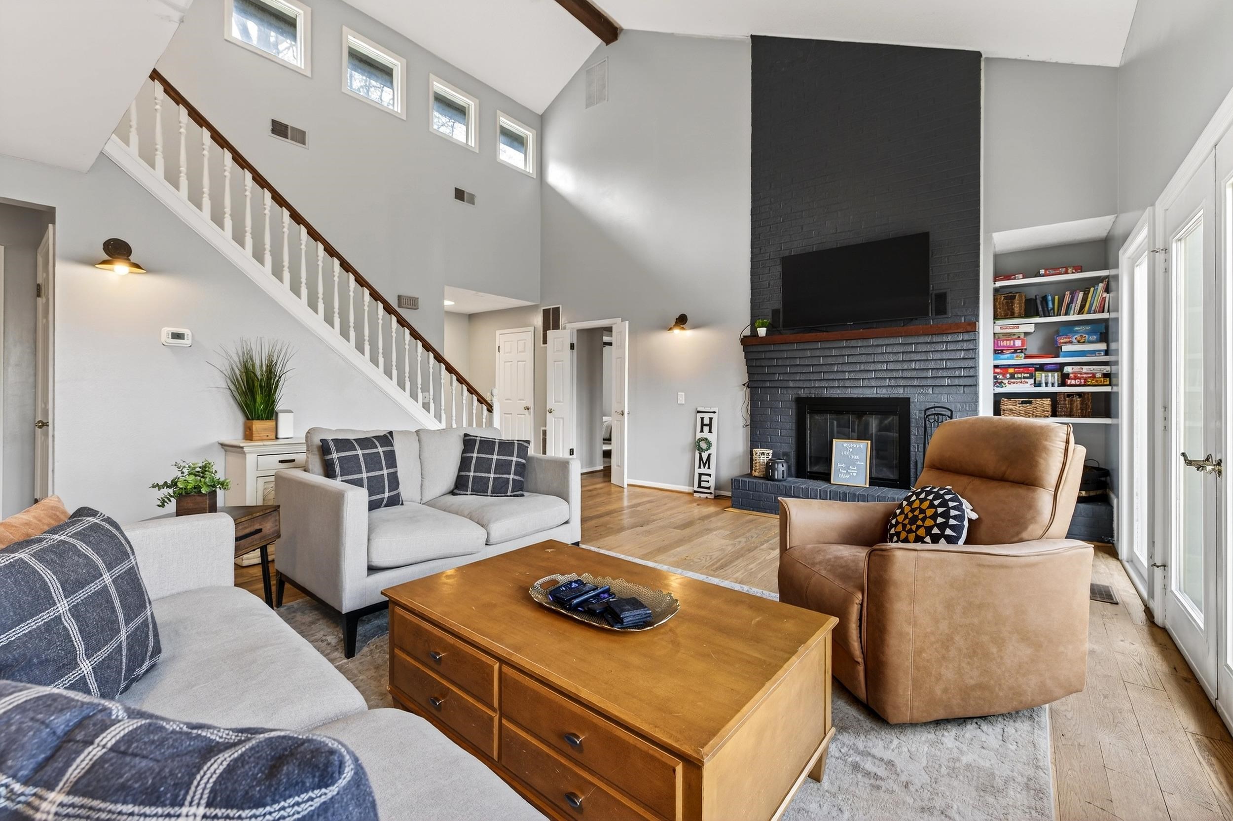 3229 HOPKINS DR, MCGAHEYSVILLE, Virginia 22840, 4 Bedrooms Bedrooms, ,3 BathroomsBathrooms,Residential,3229 HOPKINS DR,675364 MLS # 675364