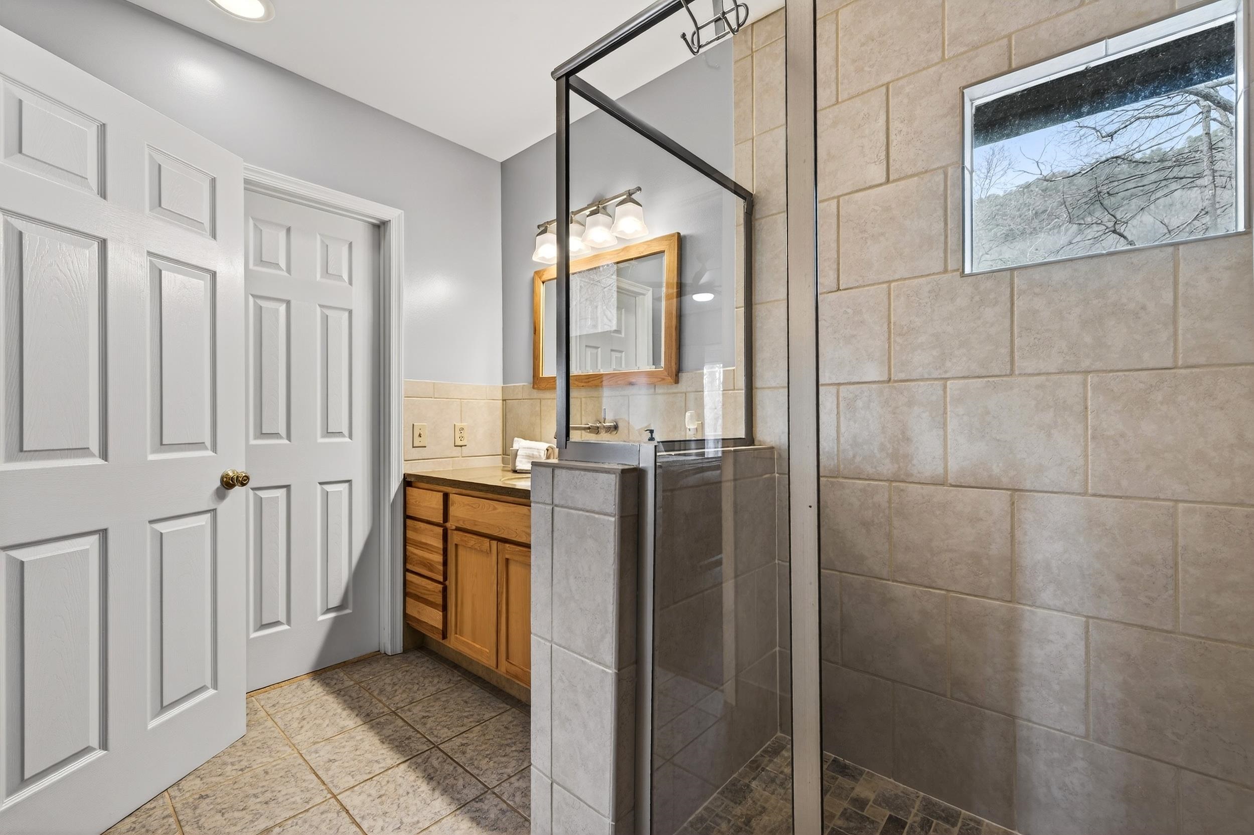 3229 HOPKINS DR, MCGAHEYSVILLE, Virginia 22840, 4 Bedrooms Bedrooms, ,3 BathroomsBathrooms,Residential,3229 HOPKINS DR,675364 MLS # 675364