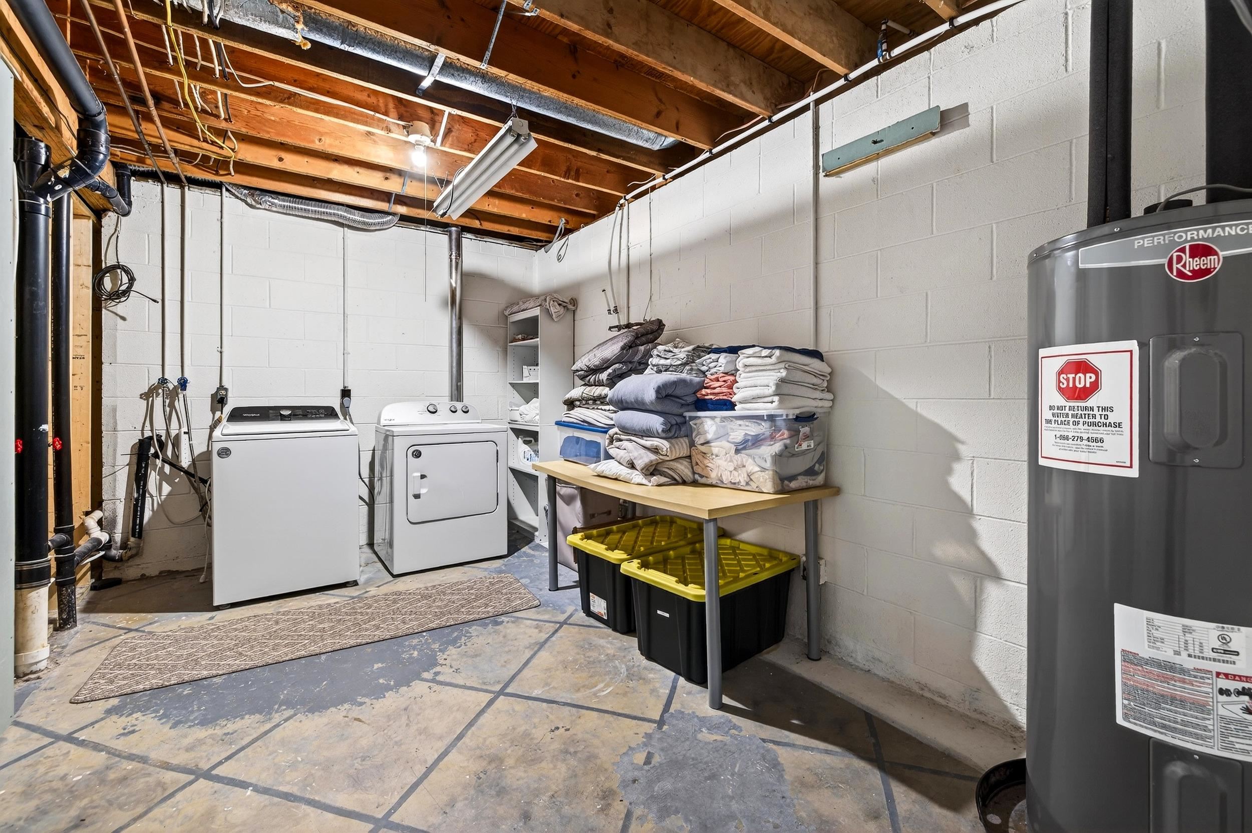 3229 HOPKINS DR, MCGAHEYSVILLE, Virginia 22840, 4 Bedrooms Bedrooms, ,3 BathroomsBathrooms,Residential,3229 HOPKINS DR,675364 MLS # 675364