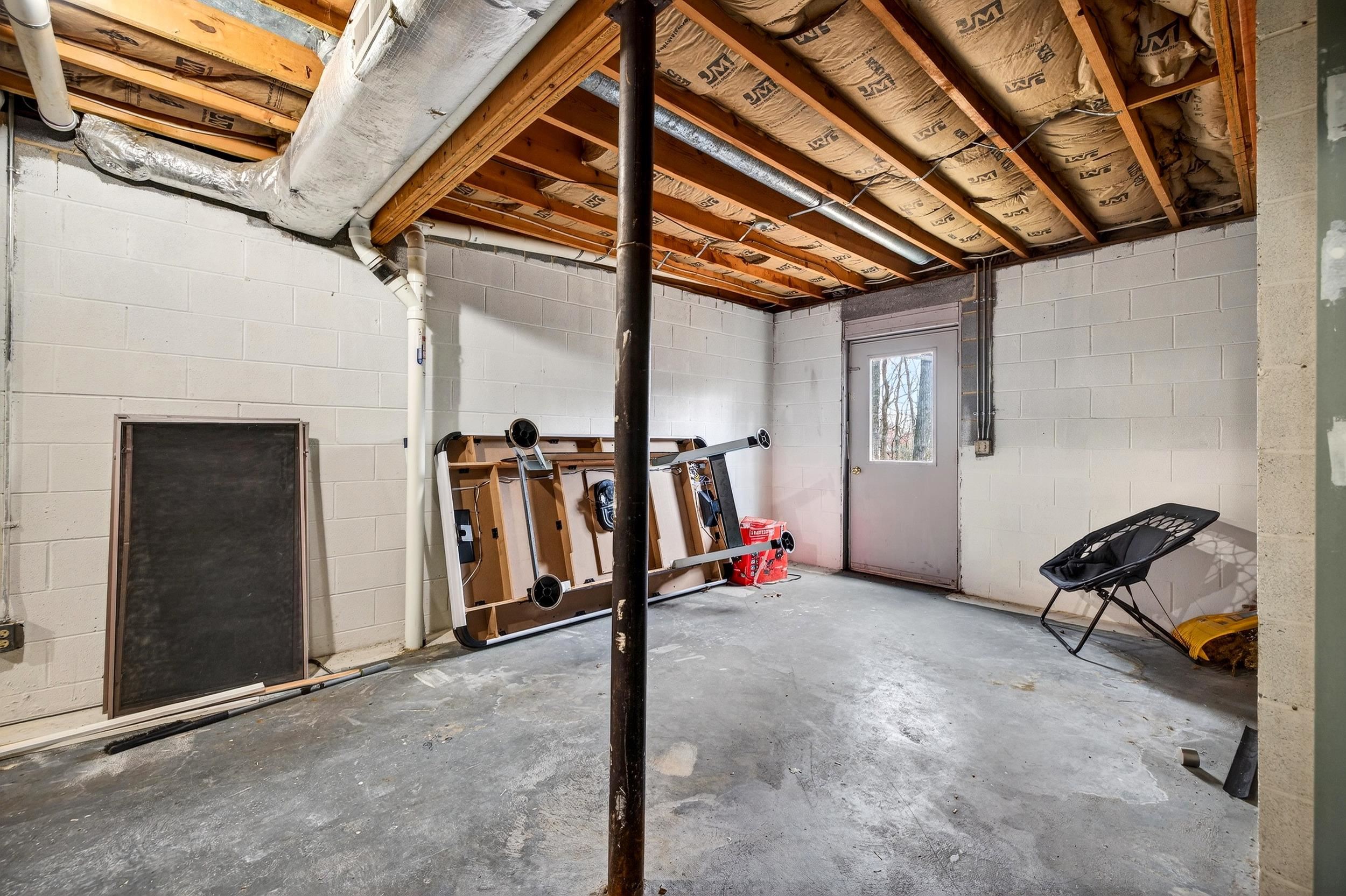 3229 HOPKINS DR, MCGAHEYSVILLE, Virginia 22840, 4 Bedrooms Bedrooms, ,3 BathroomsBathrooms,Residential,3229 HOPKINS DR,675364 MLS # 675364