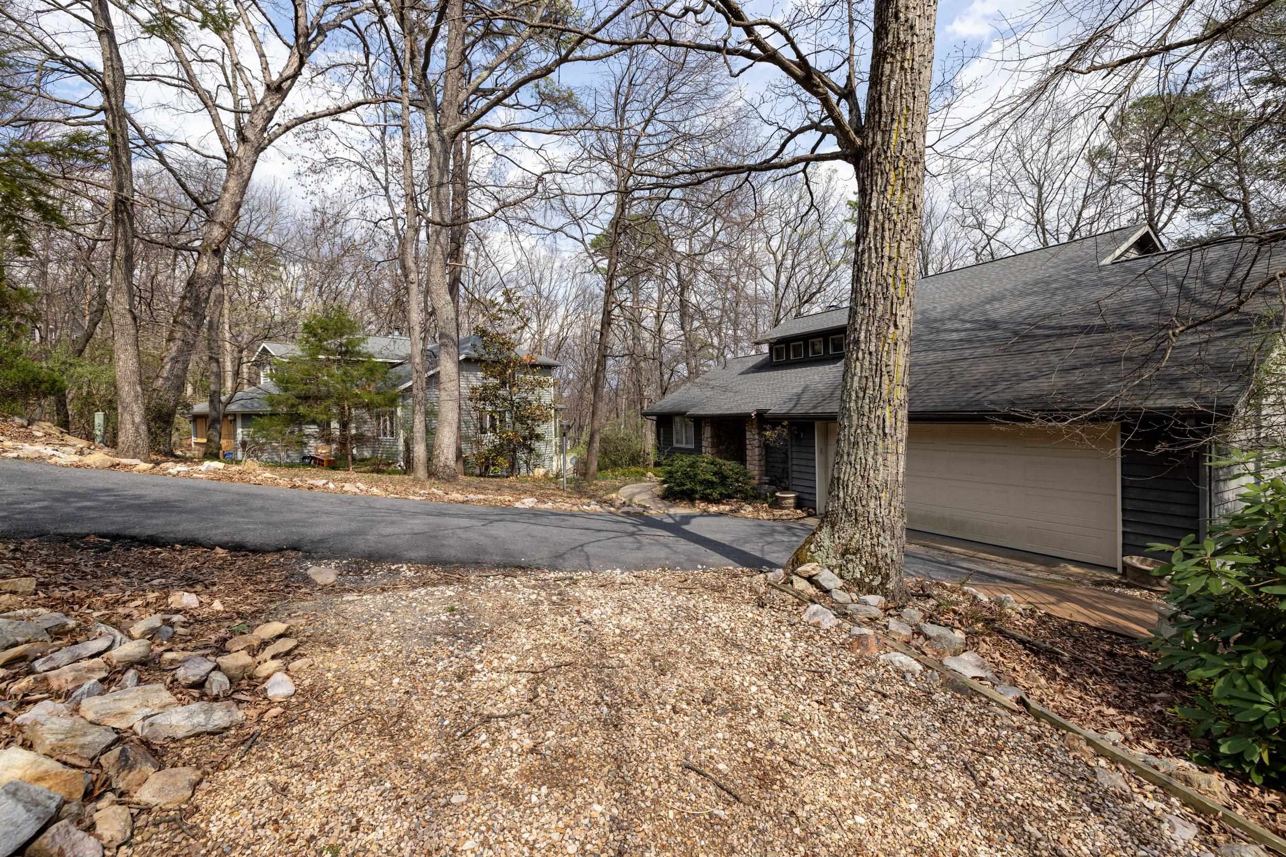 3229 HOPKINS DR, MCGAHEYSVILLE, Virginia 22840, 4 Bedrooms Bedrooms, ,3 BathroomsBathrooms,Residential,3229 HOPKINS DR,675364 MLS # 675364