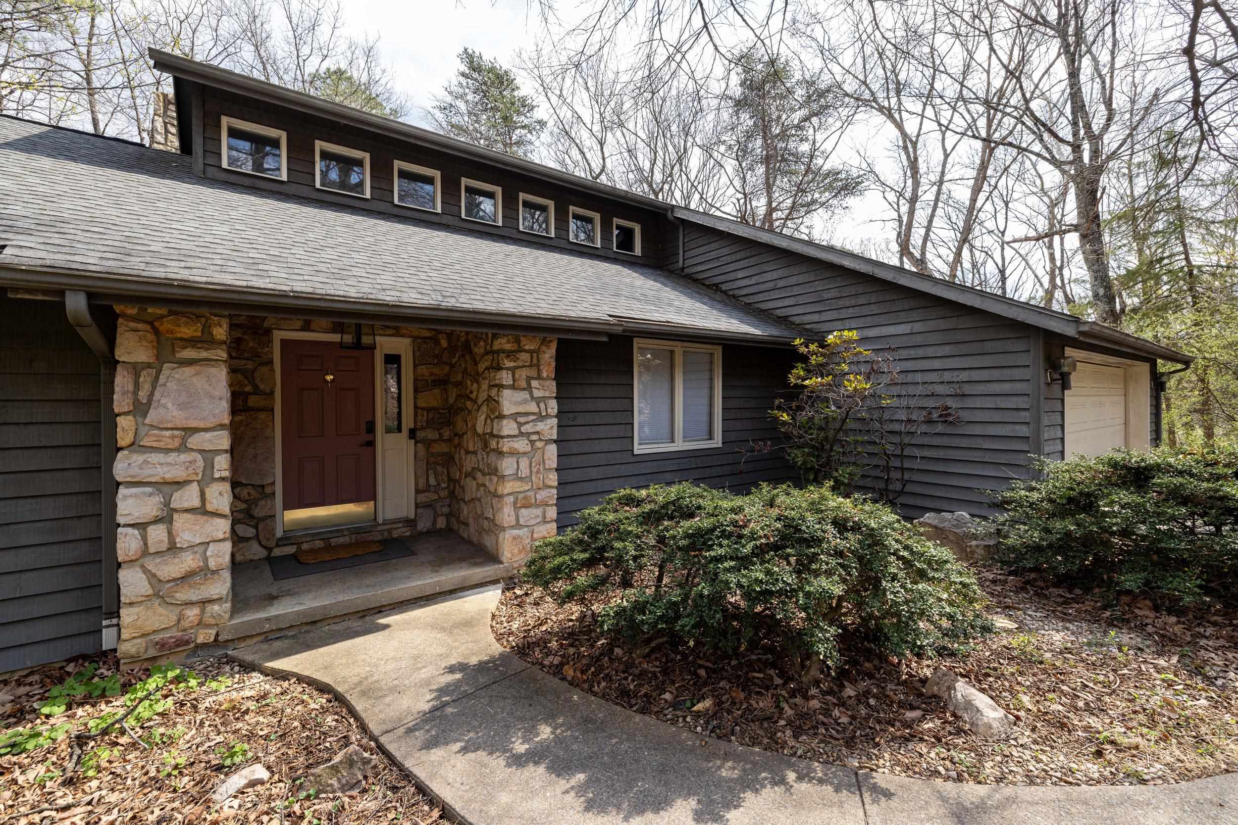 3229 HOPKINS DR, MCGAHEYSVILLE, Virginia 22840, 4 Bedrooms Bedrooms, ,3 BathroomsBathrooms,Residential,3229 HOPKINS DR,675364 MLS # 675364