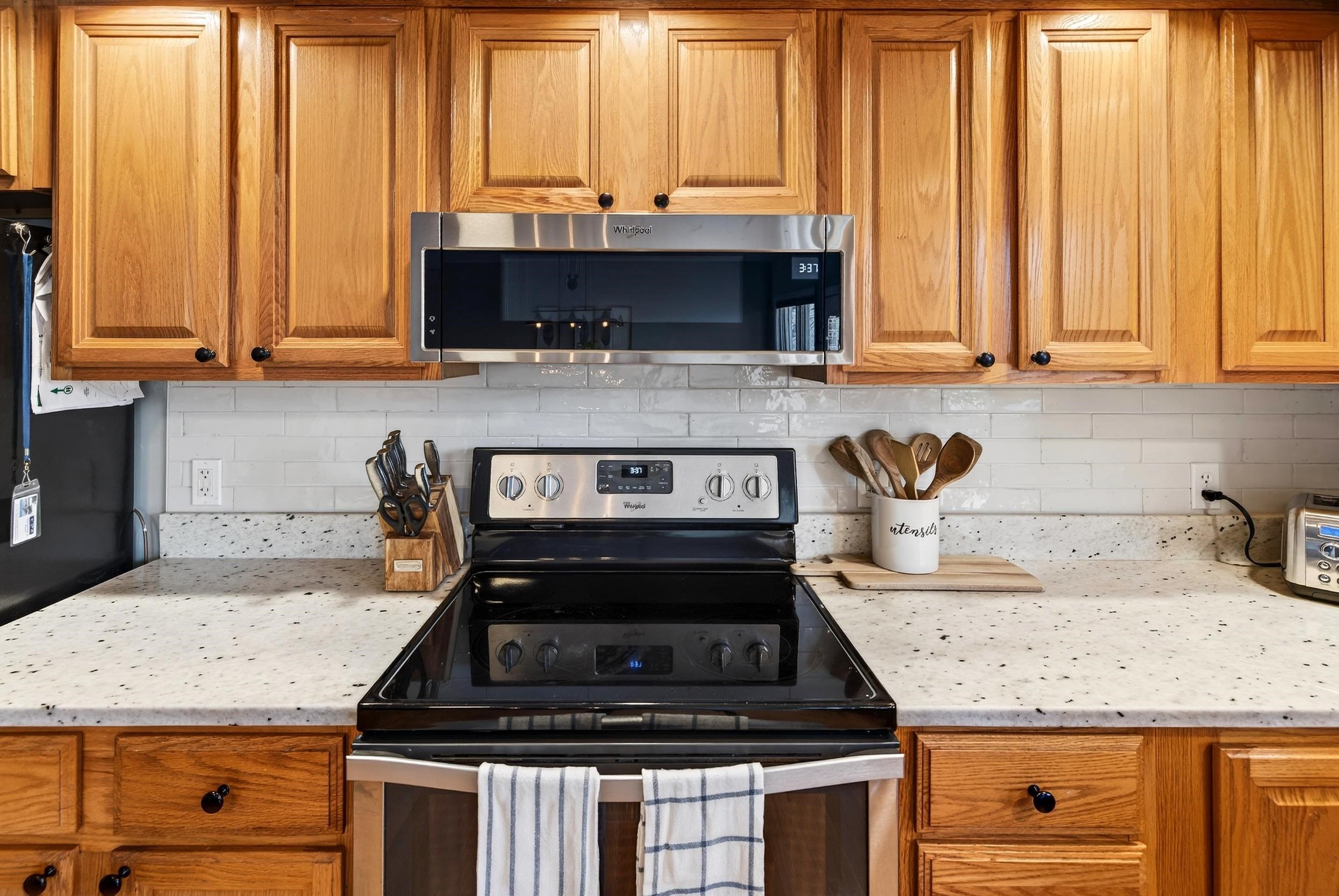 3229 HOPKINS DR, MCGAHEYSVILLE, Virginia 22840, 4 Bedrooms Bedrooms, ,3 BathroomsBathrooms,Residential,3229 HOPKINS DR,675364 MLS # 675364