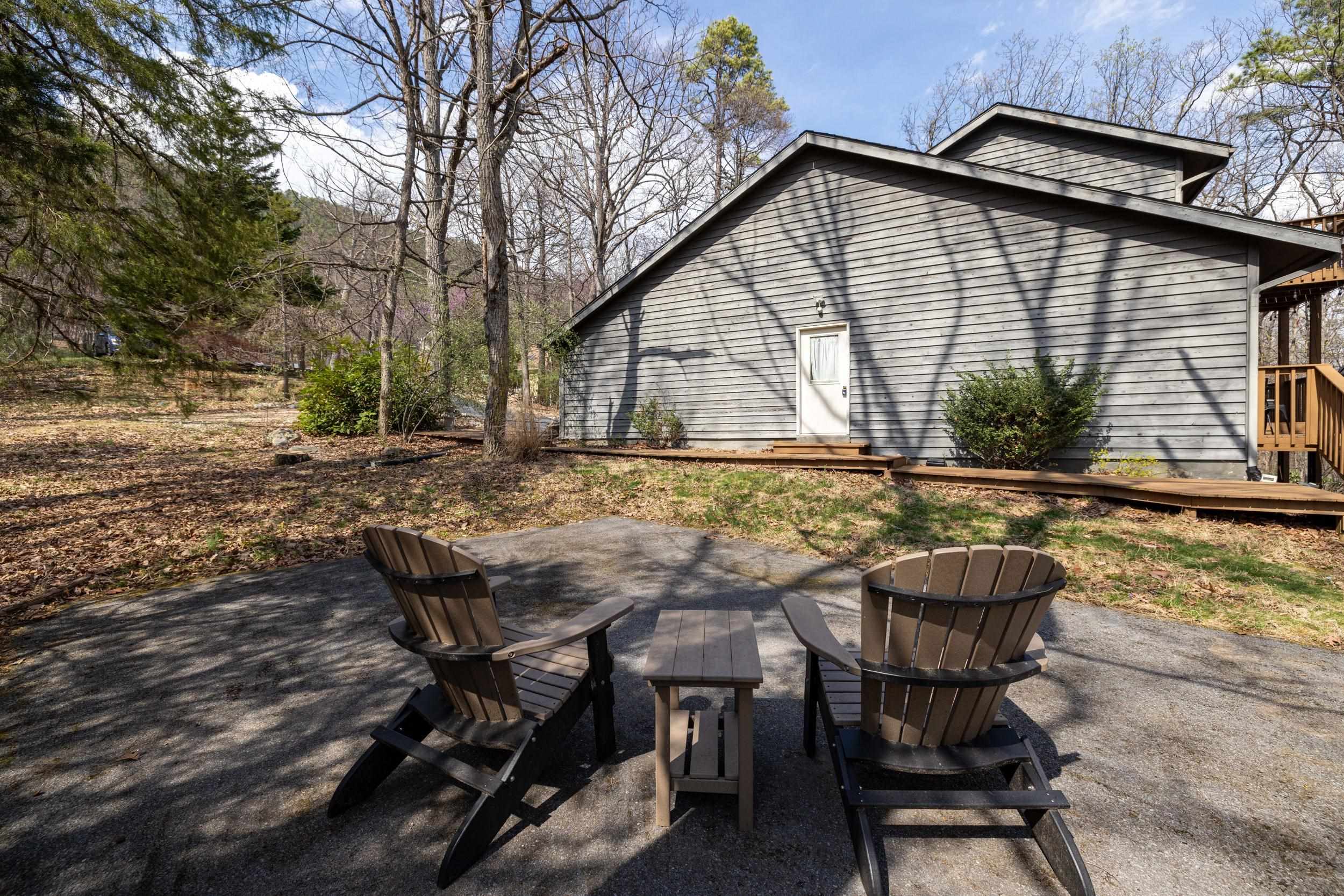 3229 HOPKINS DR, MCGAHEYSVILLE, Virginia 22840, 4 Bedrooms Bedrooms, ,3 BathroomsBathrooms,Residential,3229 HOPKINS DR,675364 MLS # 675364