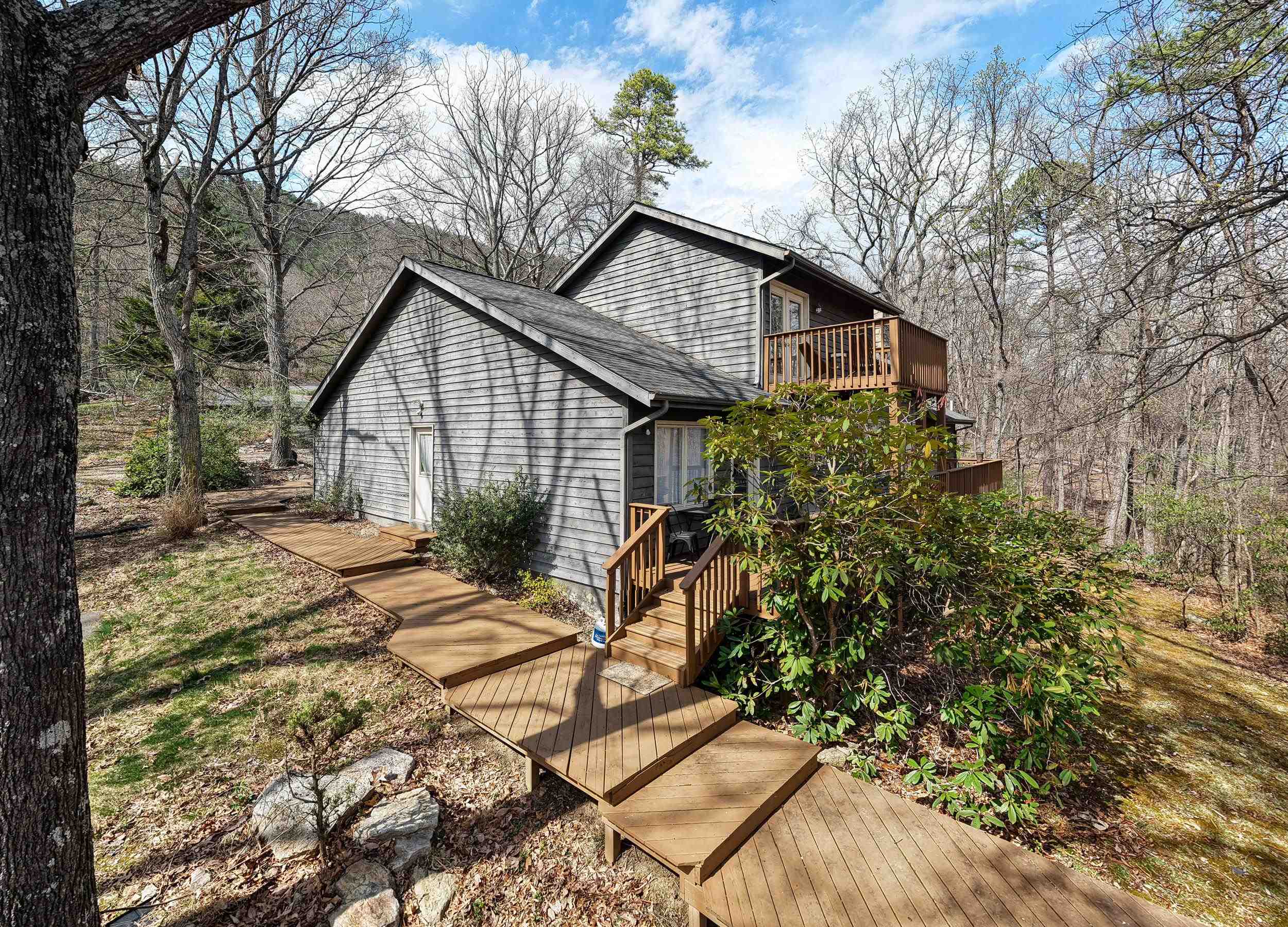 3229 HOPKINS DR, MCGAHEYSVILLE, Virginia 22840, 4 Bedrooms Bedrooms, ,3 BathroomsBathrooms,Residential,3229 HOPKINS DR,675364 MLS # 675364