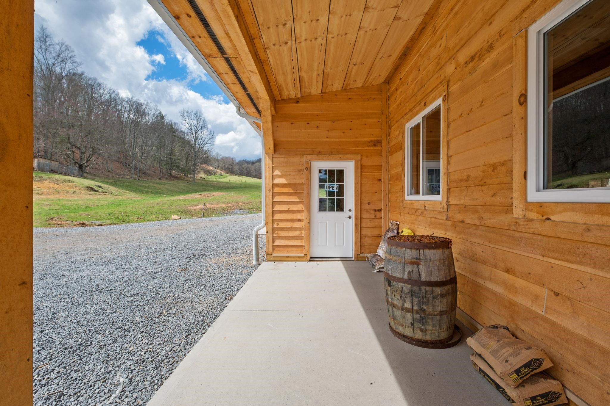 3356 JACKSON RIVER RD, MONTEREY, Virginia 24465, 3 Bedrooms Bedrooms, ,3 BathroomsBathrooms,Residential,3356 JACKSON RIVER RD,675365 MLS # 675365