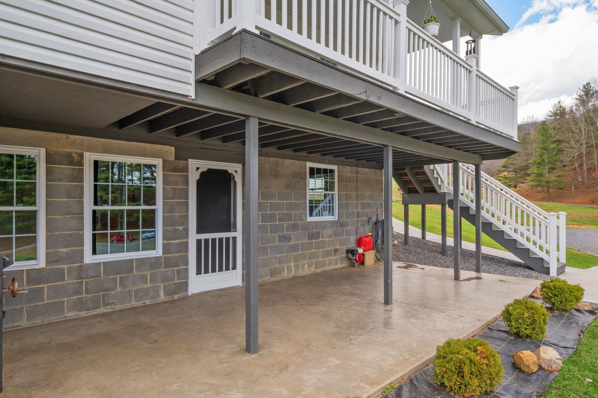 3356 JACKSON RIVER RD, MONTEREY, Virginia 24465, 3 Bedrooms Bedrooms, ,3 BathroomsBathrooms,Residential,3356 JACKSON RIVER RD,675365 MLS # 675365