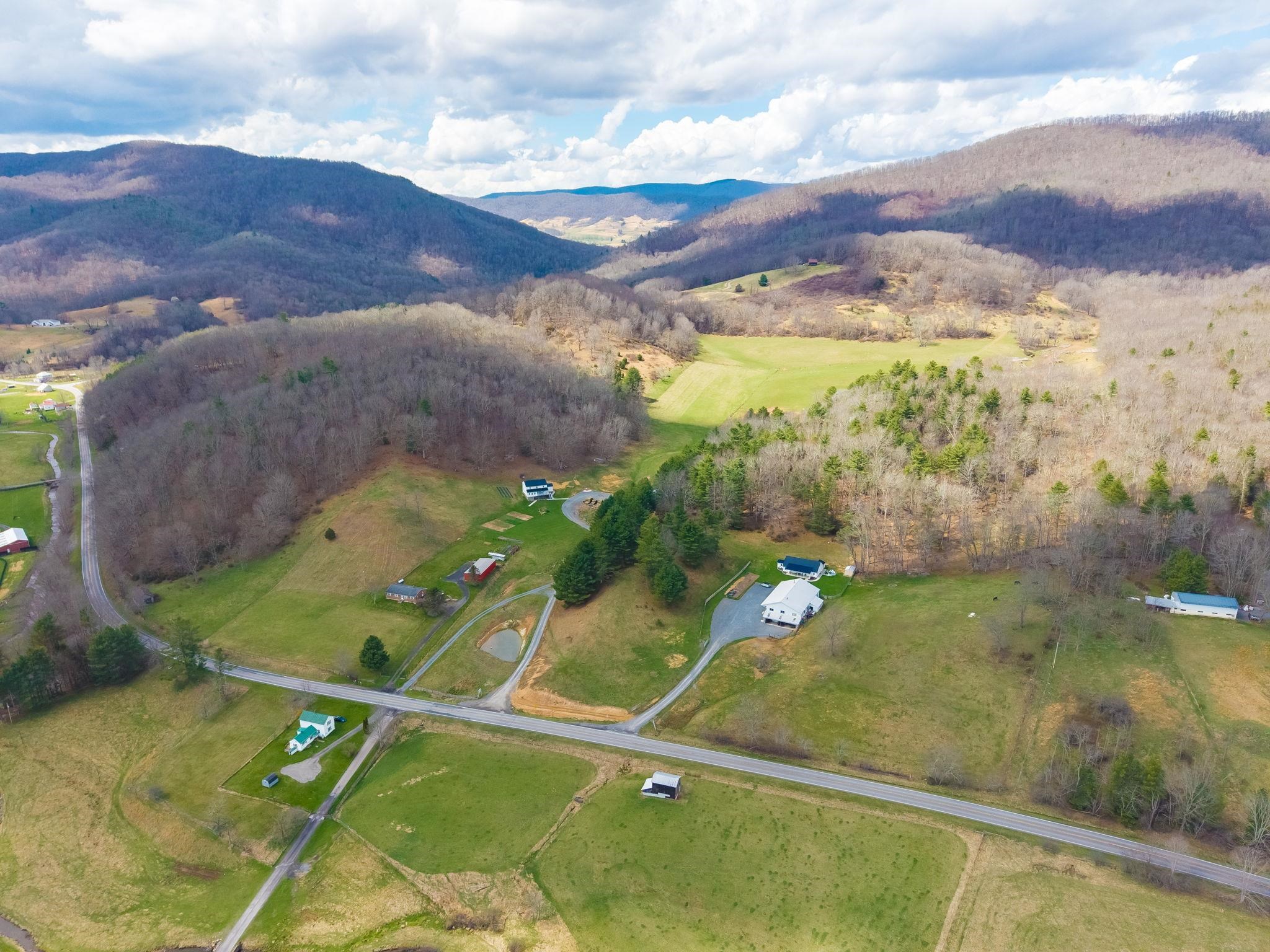 3356 JACKSON RIVER RD, MONTEREY, Virginia 24465, 3 Bedrooms Bedrooms, ,3 BathroomsBathrooms,Residential,3356 JACKSON RIVER RD,675365 MLS # 675365