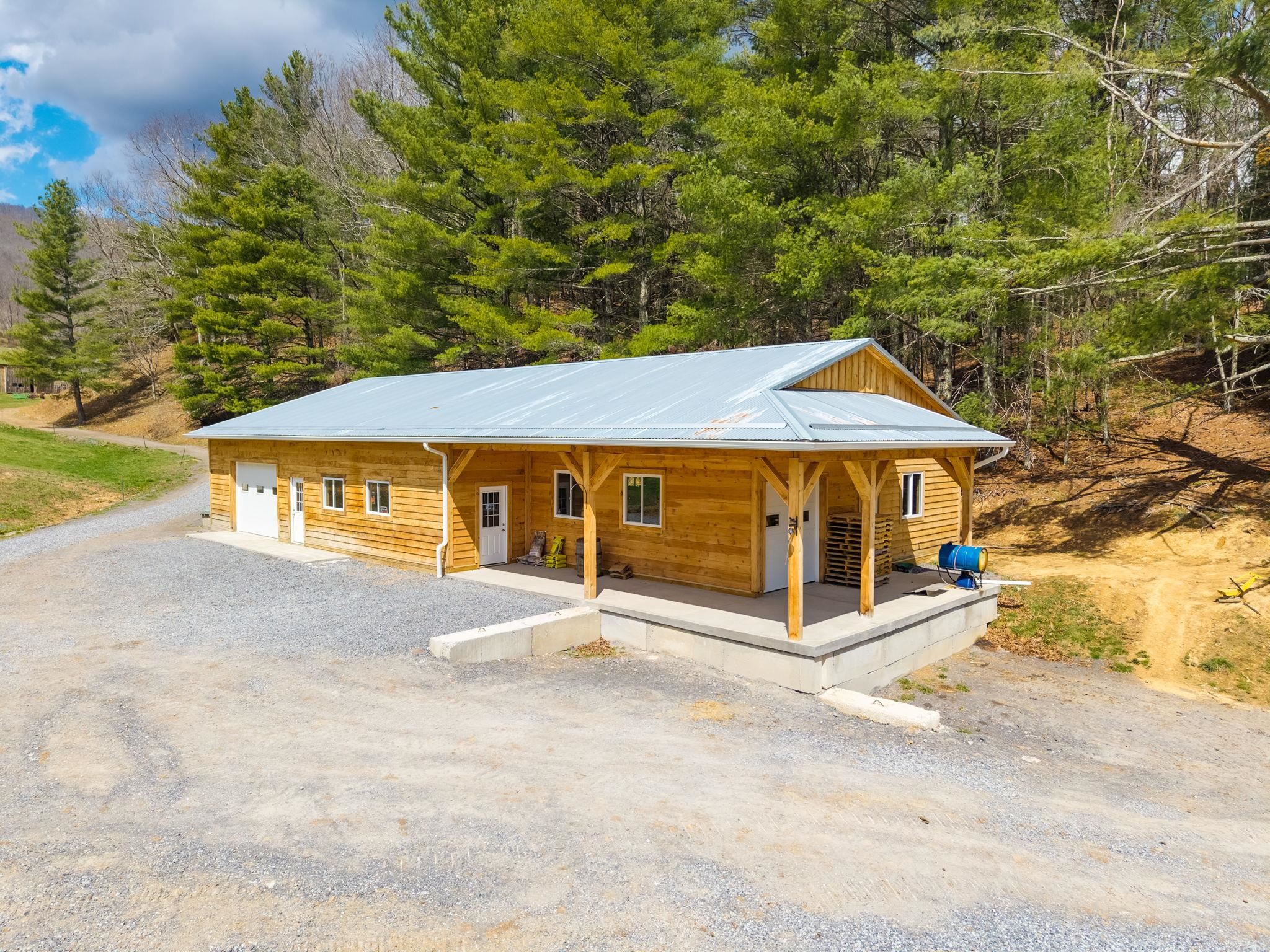 3356 JACKSON RIVER RD, MONTEREY, Virginia 24465, 3 Bedrooms Bedrooms, ,3 BathroomsBathrooms,Residential,3356 JACKSON RIVER RD,675365 MLS # 675365