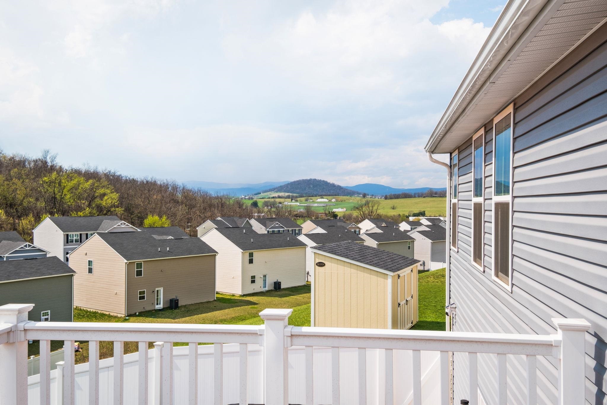 620 GROMMET DR, ROCKINGHAM, Virginia 22801, 4 Bedrooms Bedrooms, ,3 BathroomsBathrooms,Residential,620 GROMMET DR,675369 MLS # 675369 620 GROMMET DR, ROCKINGHAM, Virginia 22801, 4 Bedrooms Bedrooms, ,3 BathroomsBathrooms,Residential,620 GROMMET DR,675369 MLS # 675369