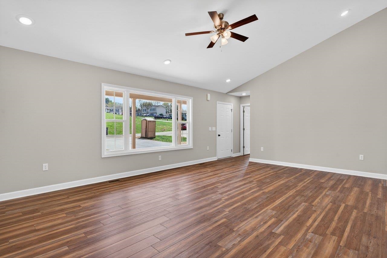 254 LOCUSTDALE LOOP, SHENANDOAH, Virginia 22849, 3 Bedrooms Bedrooms, ,2 BathroomsBathrooms,Residential,254 LOCUSTDALE LOOP,675370 MLS # 675370