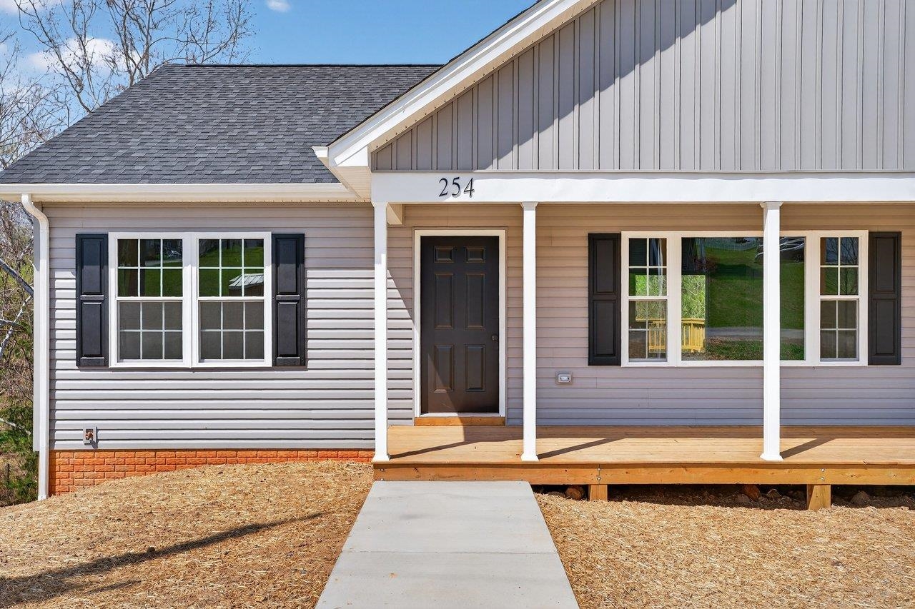 254 LOCUSTDALE LOOP, SHENANDOAH, Virginia 22849, 3 Bedrooms Bedrooms, ,2 BathroomsBathrooms,Residential,254 LOCUSTDALE LOOP,675370 MLS # 675370