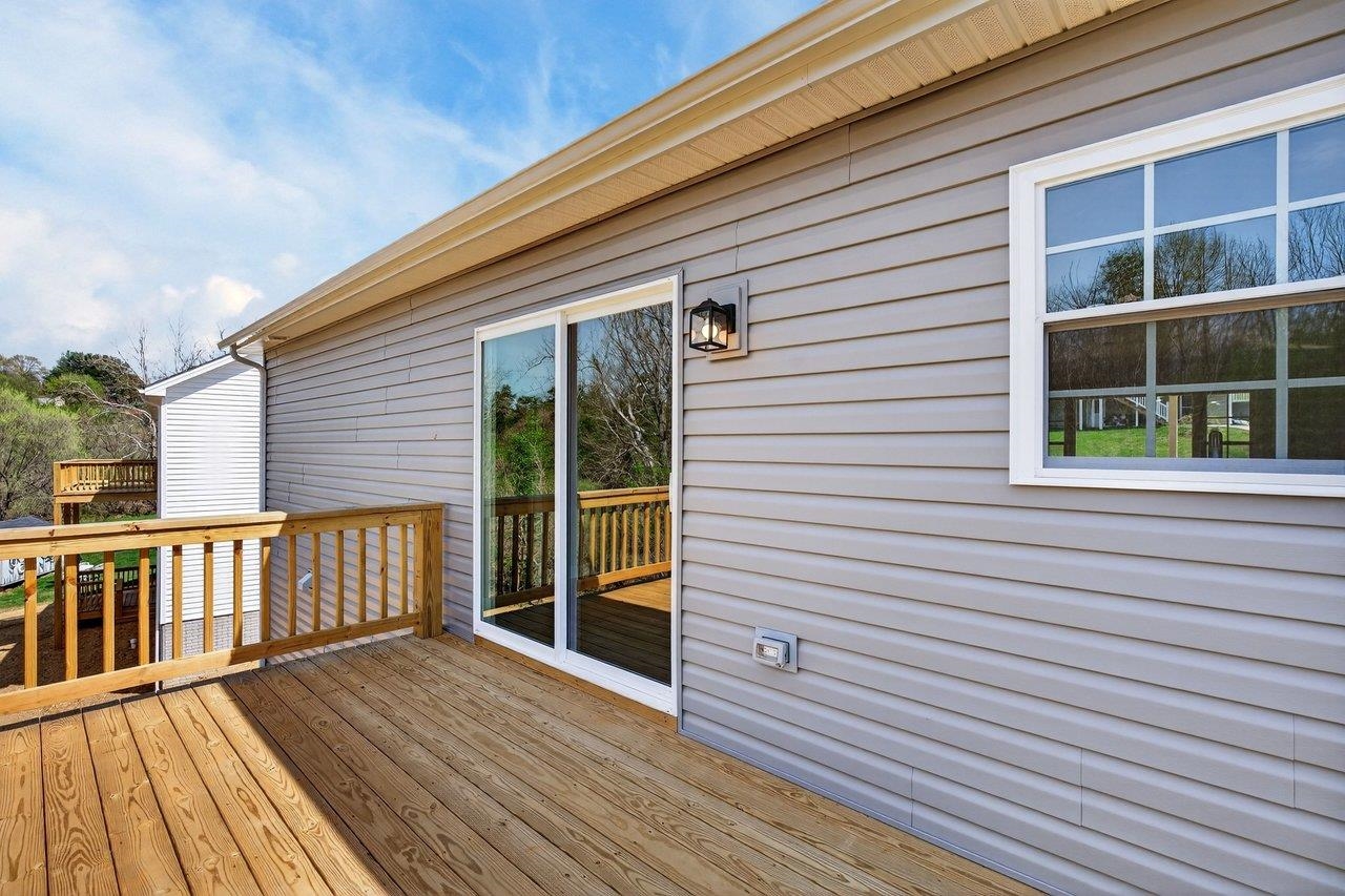 254 LOCUSTDALE LOOP, SHENANDOAH, Virginia 22849, 3 Bedrooms Bedrooms, ,2 BathroomsBathrooms,Residential,254 LOCUSTDALE LOOP,675370 MLS # 675370