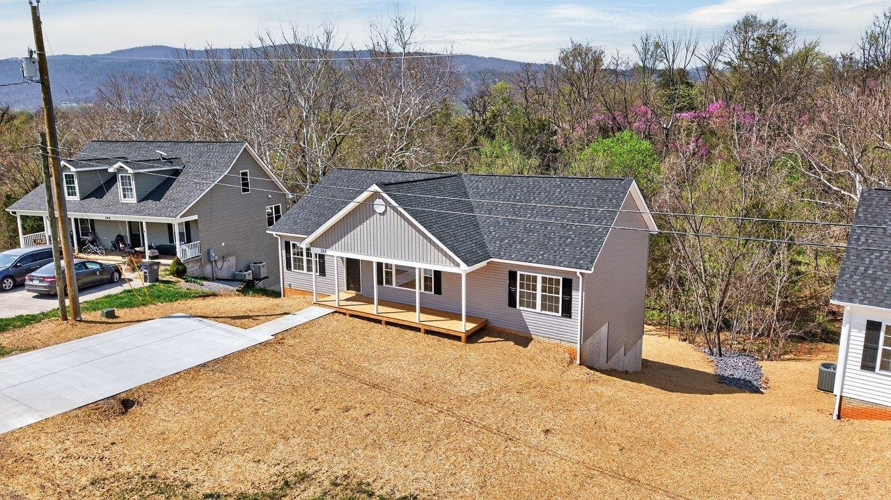 254 LOCUSTDALE LOOP, SHENANDOAH, Virginia 22849, 3 Bedrooms Bedrooms, ,2 BathroomsBathrooms,Residential,254 LOCUSTDALE LOOP,675370 MLS # 675370