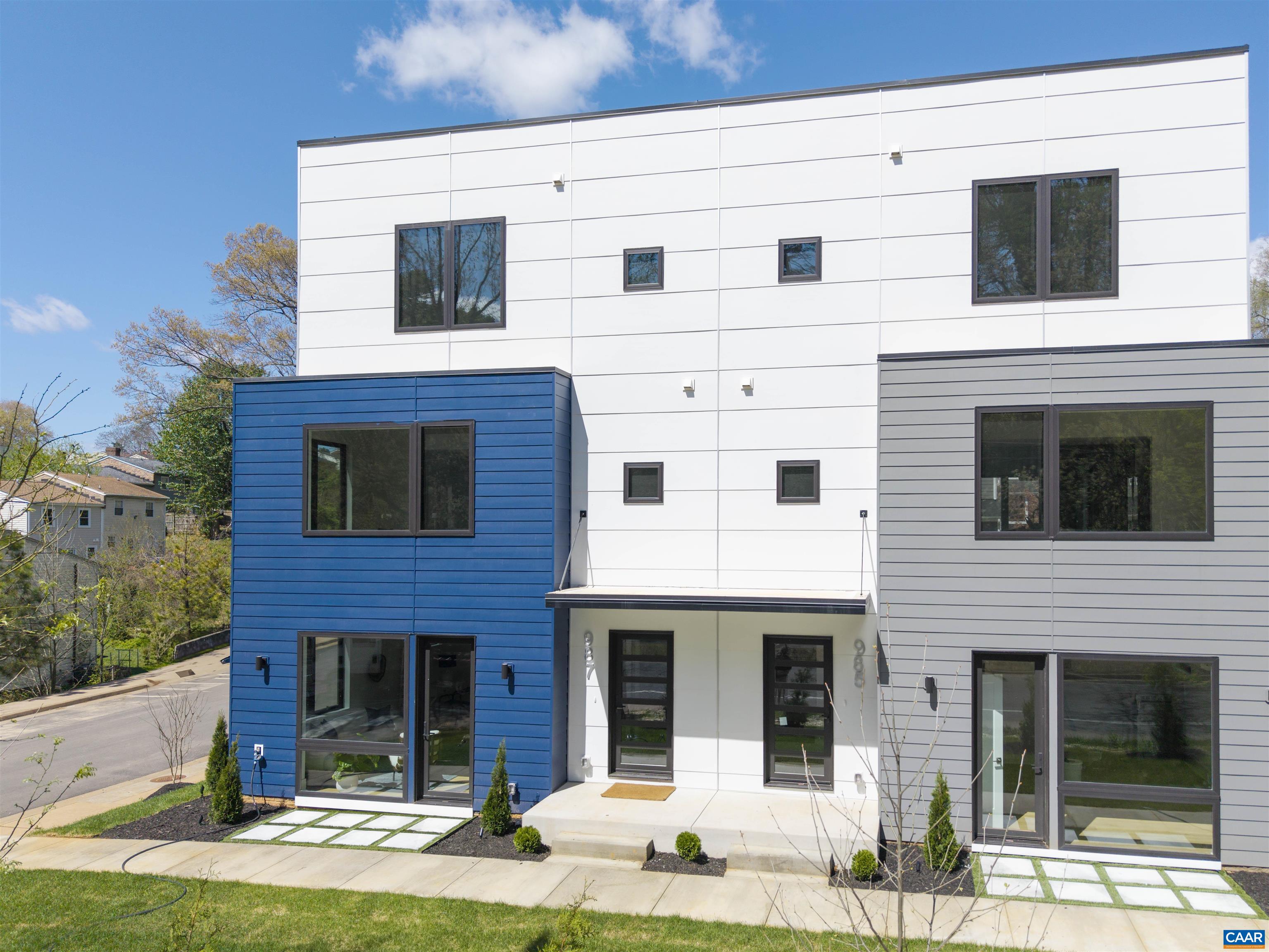 987 5TH ST SW, CHARLOTTESVILLE, Virginia 22902, 4 Bedrooms Bedrooms, ,3 BathroomsBathrooms,Residential,987 5TH ST SW,675371 MLS # 675371