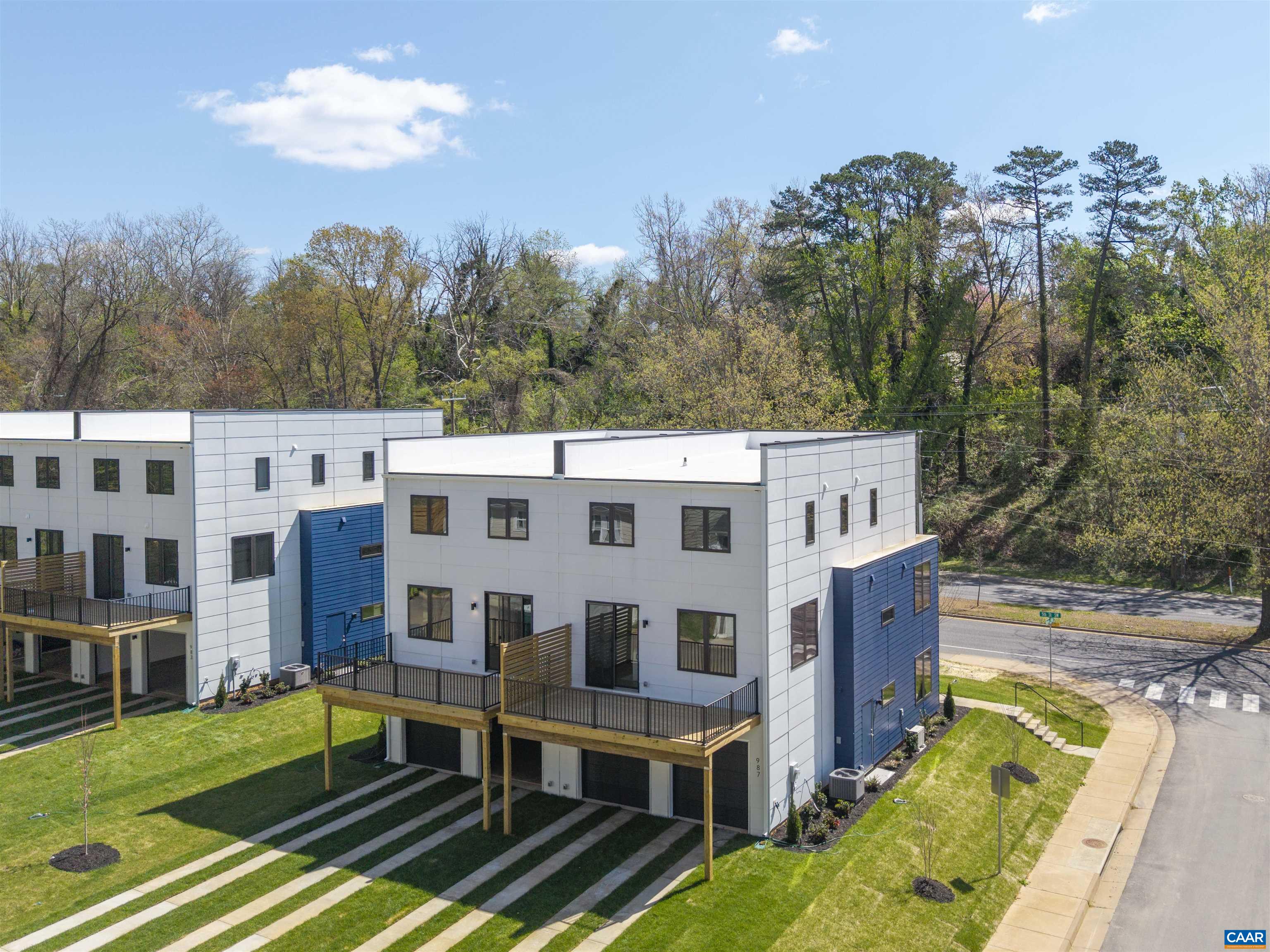 987 5TH ST SW, CHARLOTTESVILLE, Virginia 22902, 4 Bedrooms Bedrooms, ,3 BathroomsBathrooms,Residential,987 5TH ST SW,675371 MLS # 675371