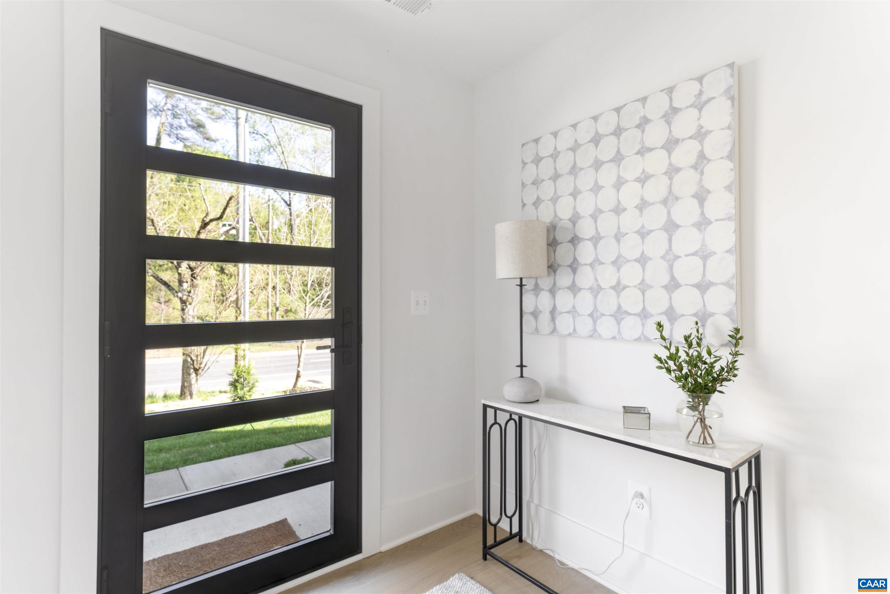 987 5TH ST SW, CHARLOTTESVILLE, Virginia 22902, 4 Bedrooms Bedrooms, ,3 BathroomsBathrooms,Residential,987 5TH ST SW,675371 MLS # 675371