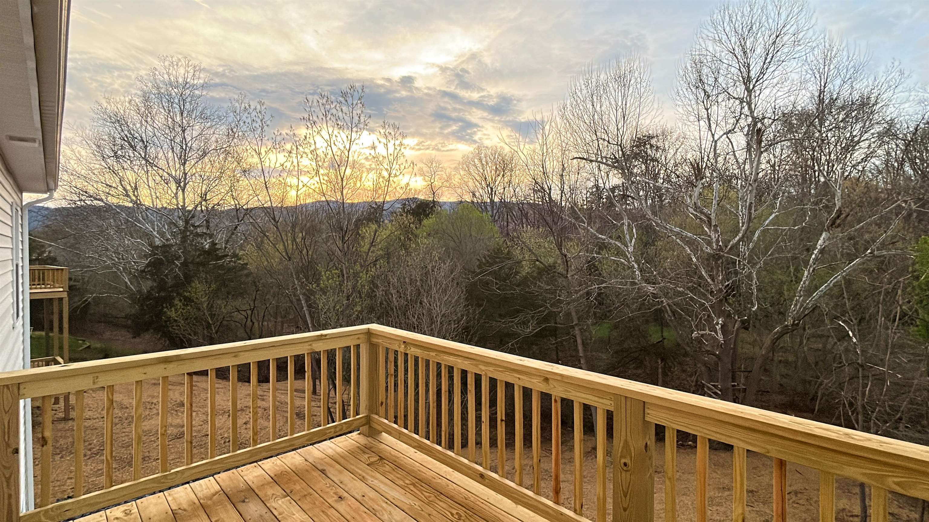 244 LOCUSTDALE LOOP, SHENANDOAH, Virginia 22849, 3 Bedrooms Bedrooms, ,2 BathroomsBathrooms,Residential,244 LOCUSTDALE LOOP,675374 MLS # 675374