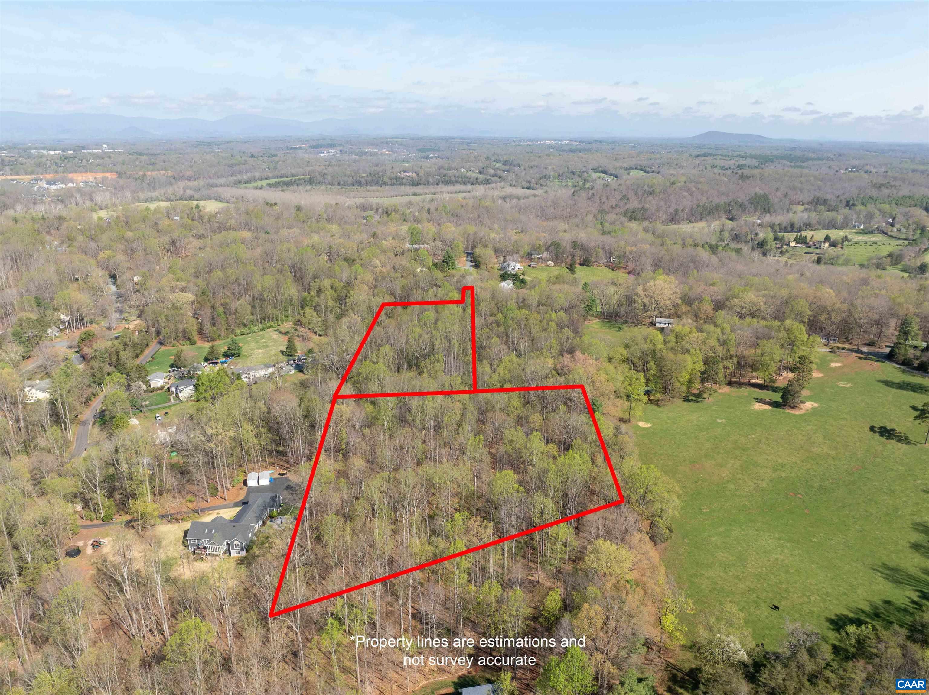 Adjacent Lot D3 consisting of 3.43 acres is also available.  Together they would make a lovely estate lot consisting of approximately 7.5 acres.