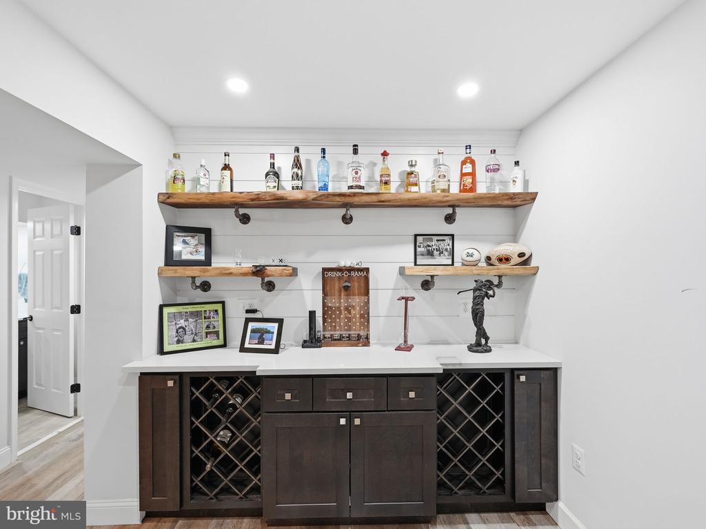 12140 BRENT TOWN RD, MIDLAND, Virginia, 4 Bedrooms Bedrooms, ,4 BathroomsBathrooms,Residential,12140 BRENT TOWN RD,VAFQ2021034 MLS # VAFQ2021034 12140 BRENT TOWN RD, MIDLAND, Virginia, 4 Bedrooms Bedrooms, ,4 BathroomsBathrooms,Residential,12140 BRENT TOWN RD,VAFQ2021034 MLS # VAFQ2021034