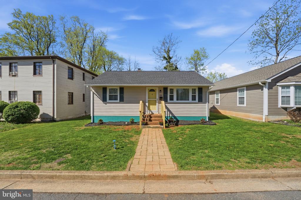 188 PELISO AVE, ORANGE, Virginia 22960, 2 Bedrooms Bedrooms, ,1 BathroomBathrooms,Residential,188 PELISO AVE,VAOR2013704 MLS # VAOR2013704